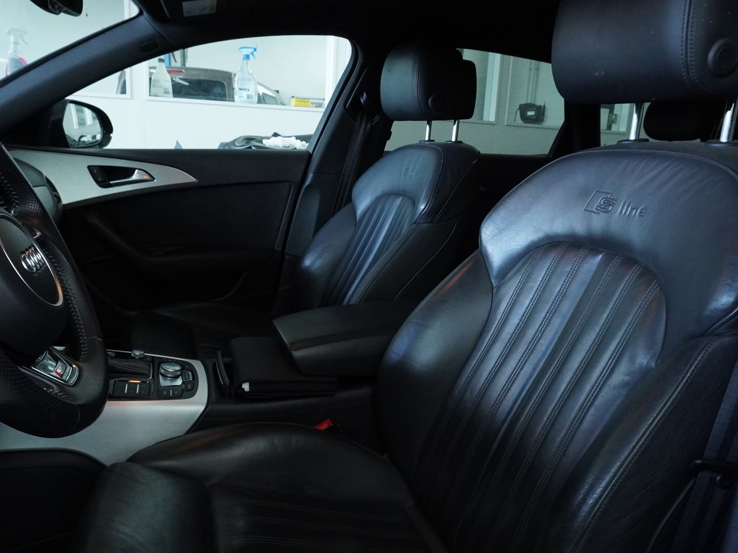 AUDI A6 Avant 3.0 BiTDI V6 quattro tiptronic-showroom-element-3