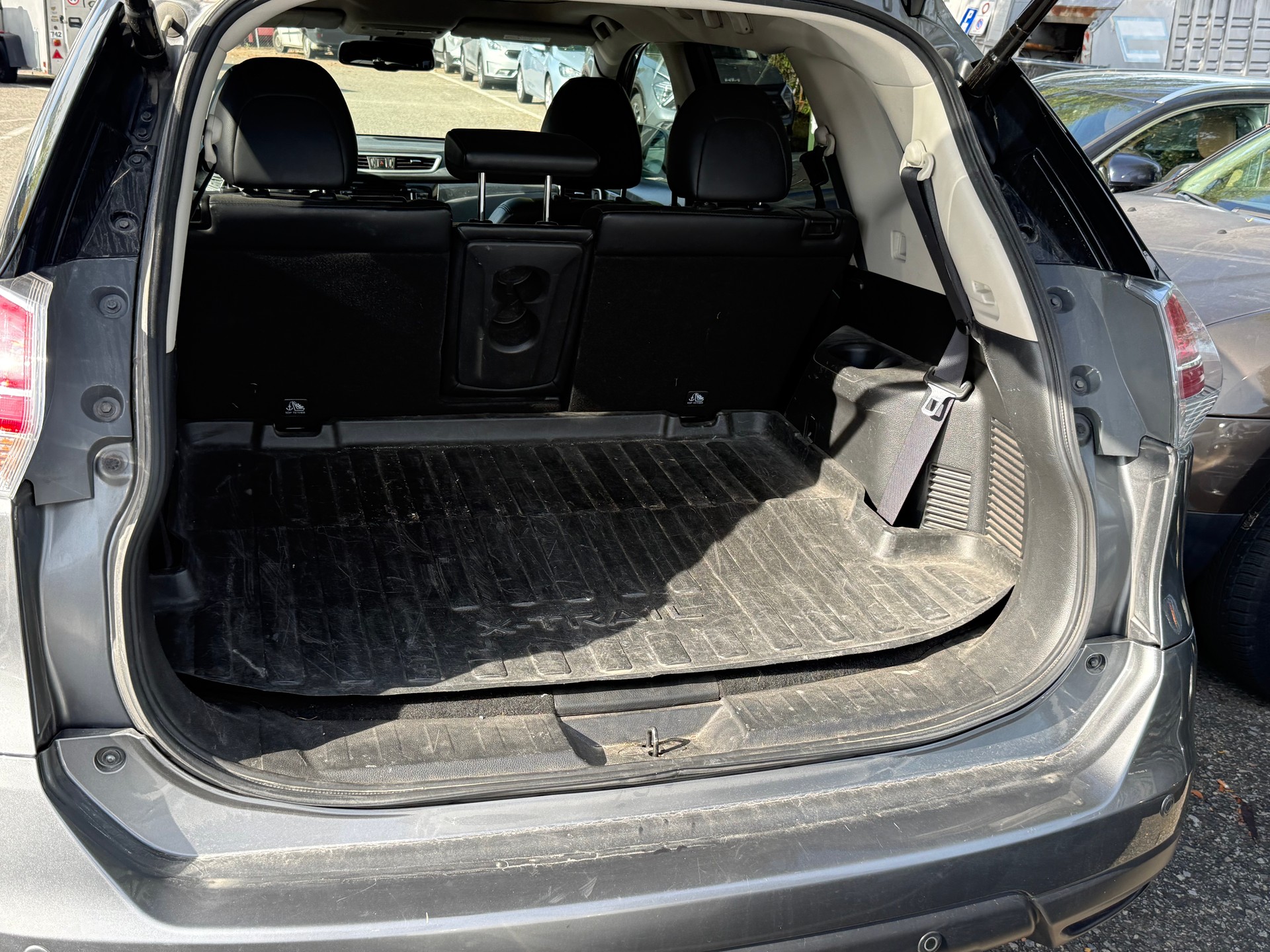 NISSAN X-Trail 2.0 dCi tekna Xtronic CVT ALL-MODE 4x4-image-4
