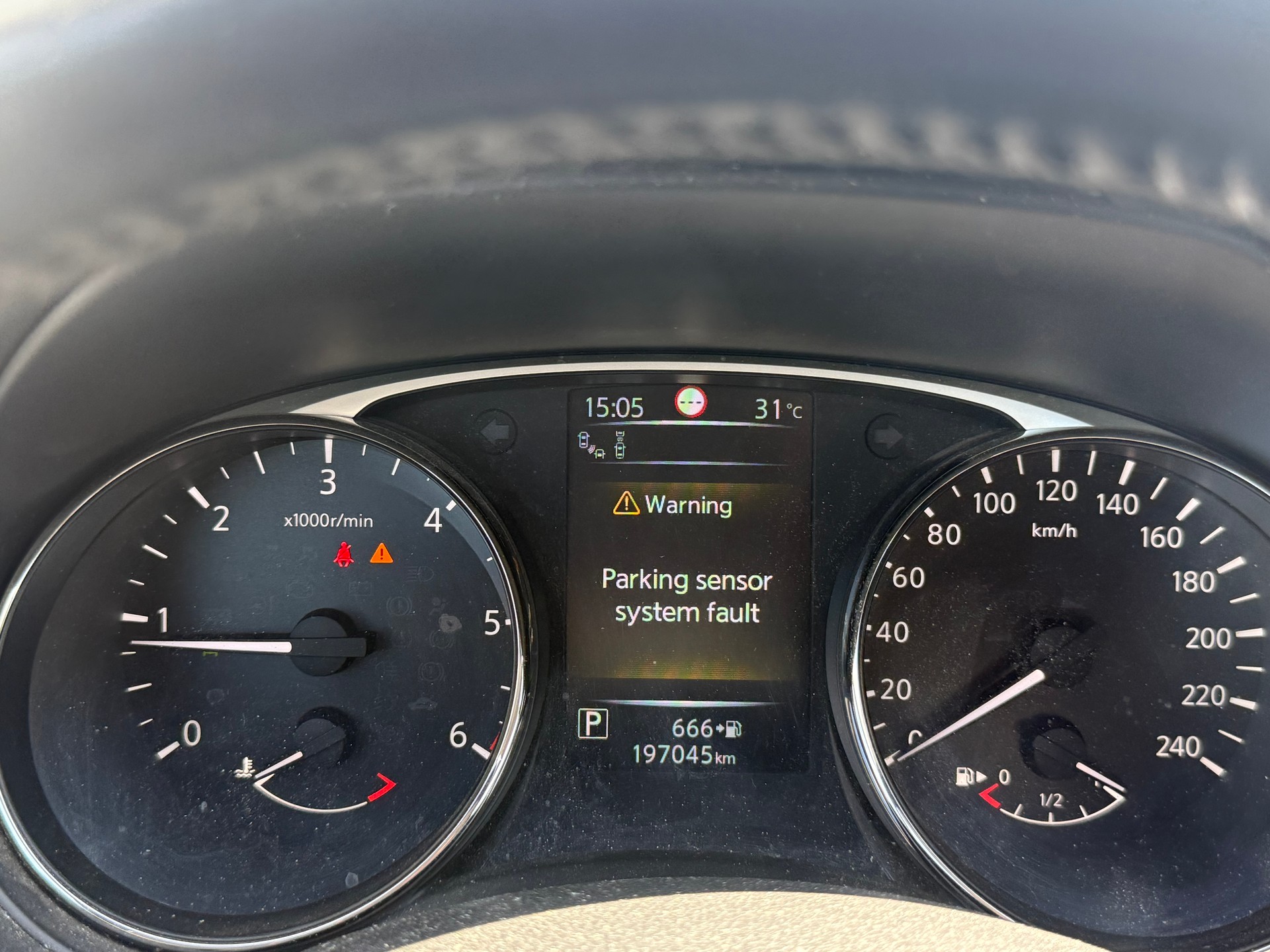NISSAN X-Trail 2.0 dCi tekna Xtronic CVT ALL-MODE 4x4-image-9