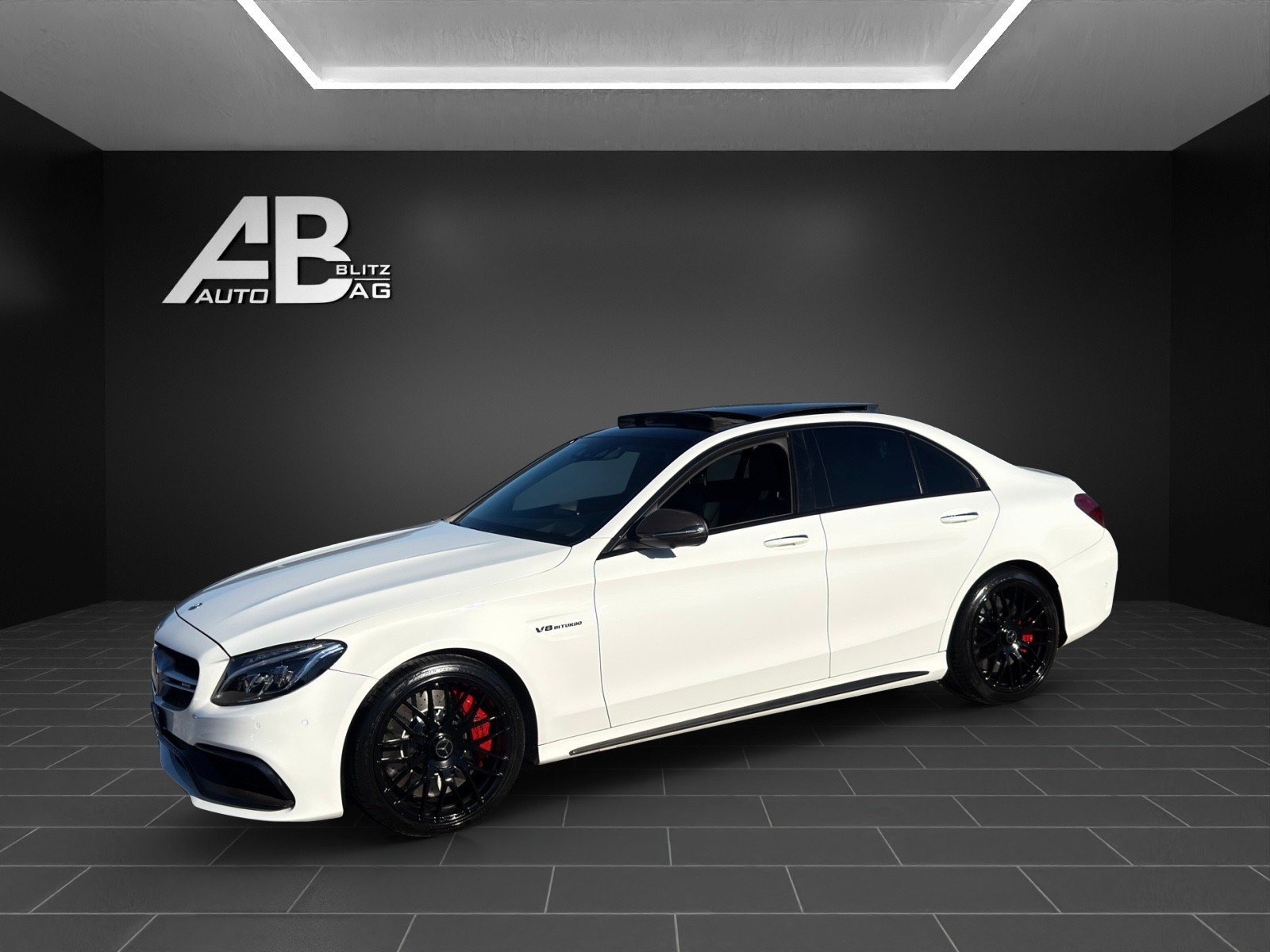 MERCEDES-BENZ C 63 S AMG Speedshift mit 510 PS-showroom-element-1