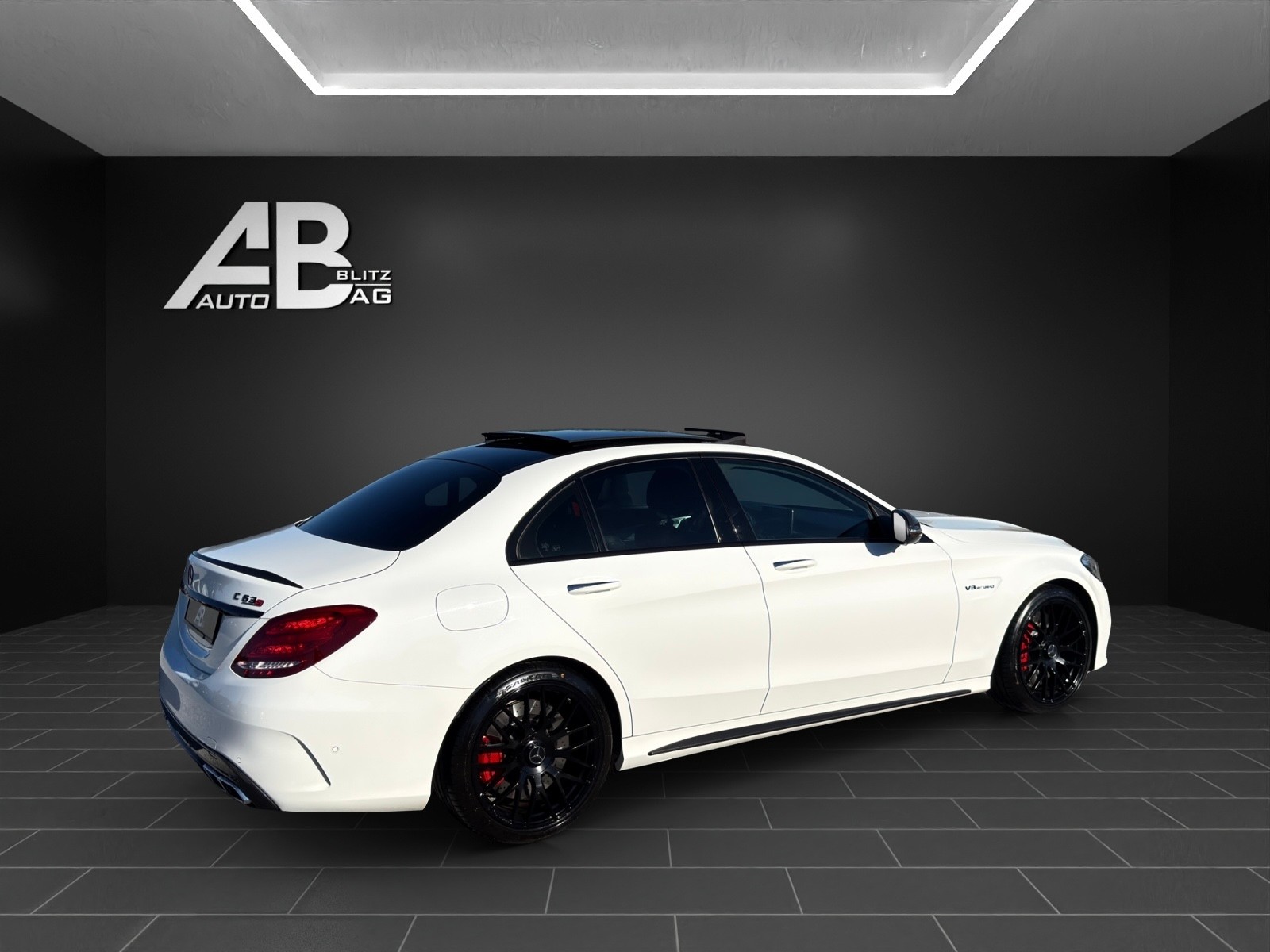 MERCEDES-BENZ C 63 S AMG Speedshift mit 510 PS-image-4