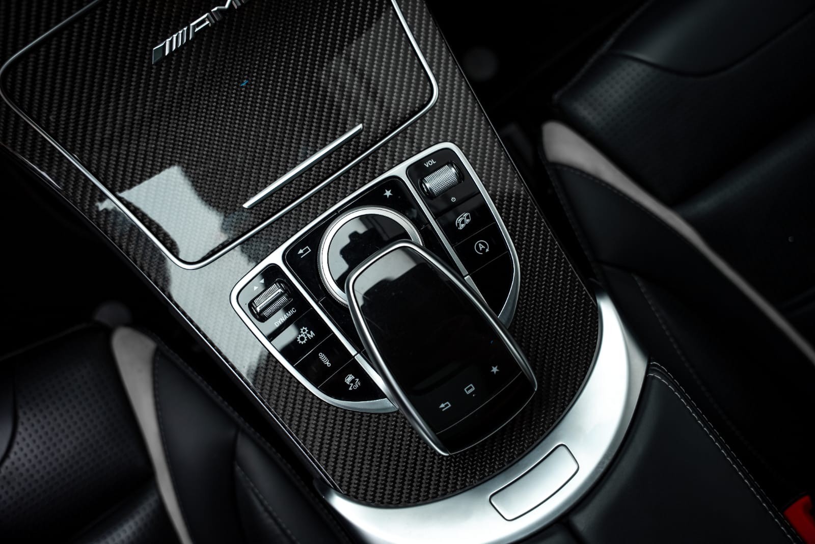 MERCEDES-BENZ C 63 S AMG Speedshift mit 510 PS-image-8