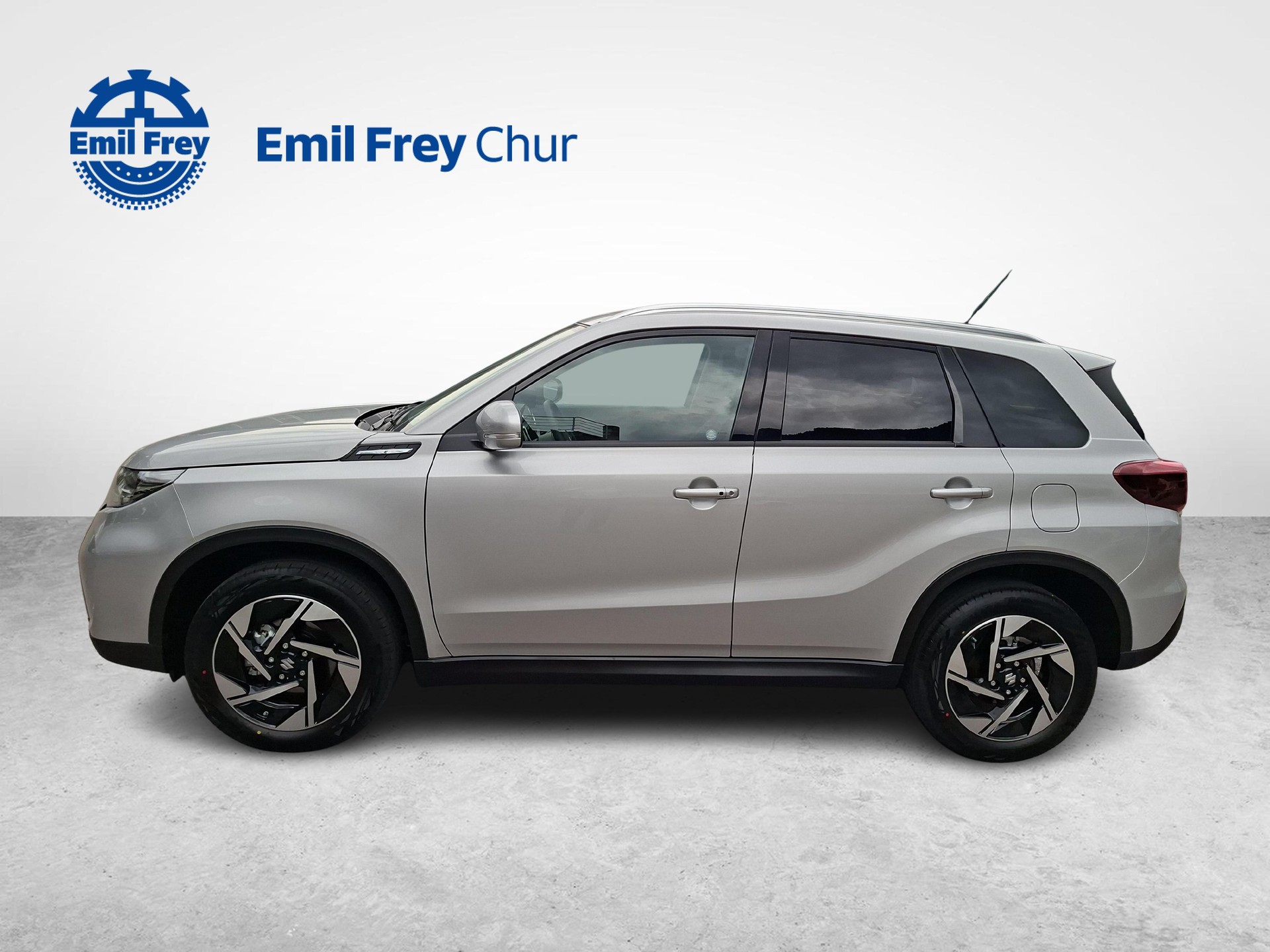 SUZUKI Vitara 1.4 T Compact Top Hybrid 4x4 / 1.99% Leasing-showroom-element-1