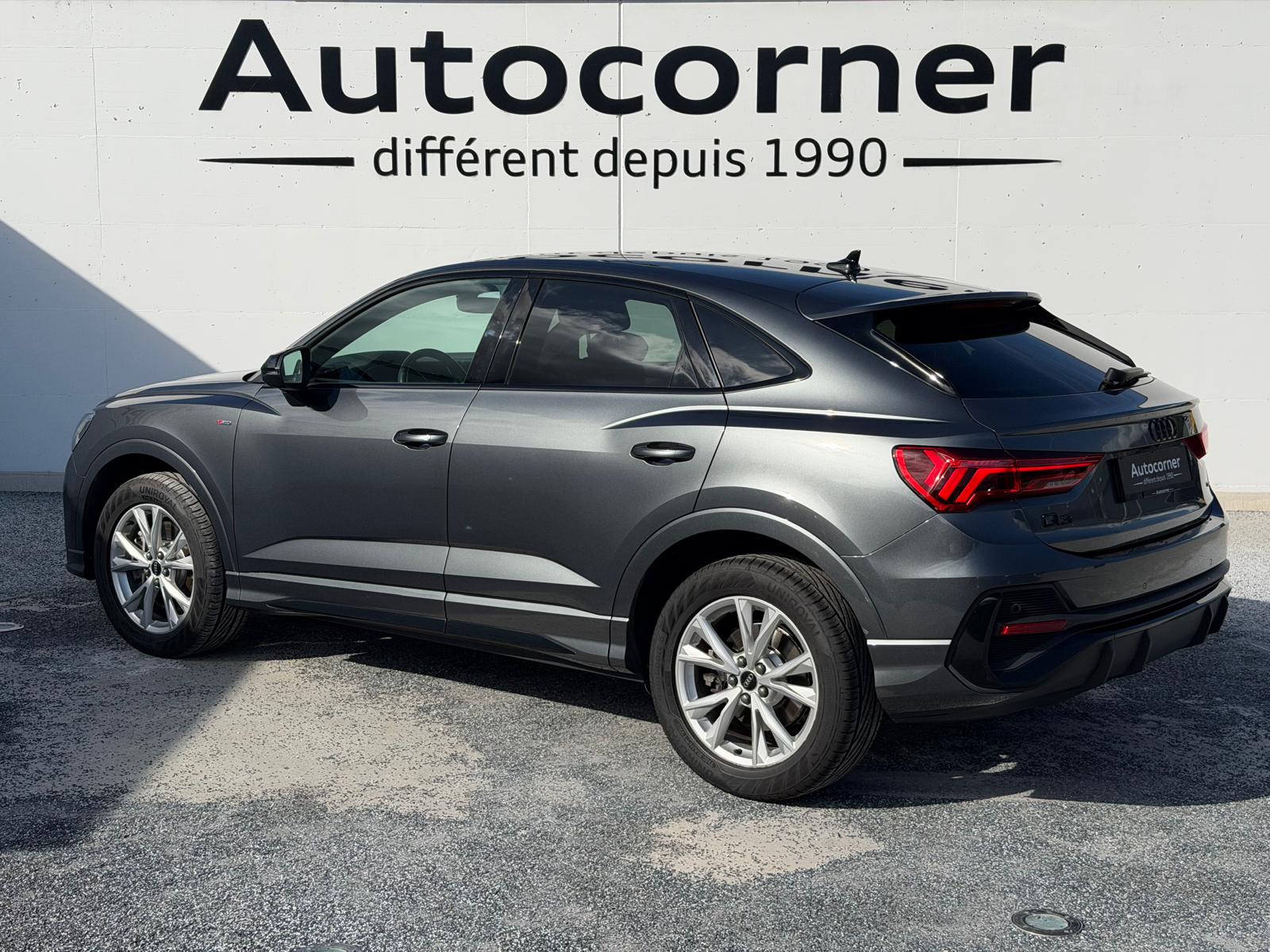 AUDI Q3 Sportback 40 TFSI S line quattro S-tronic-showroom-element-1