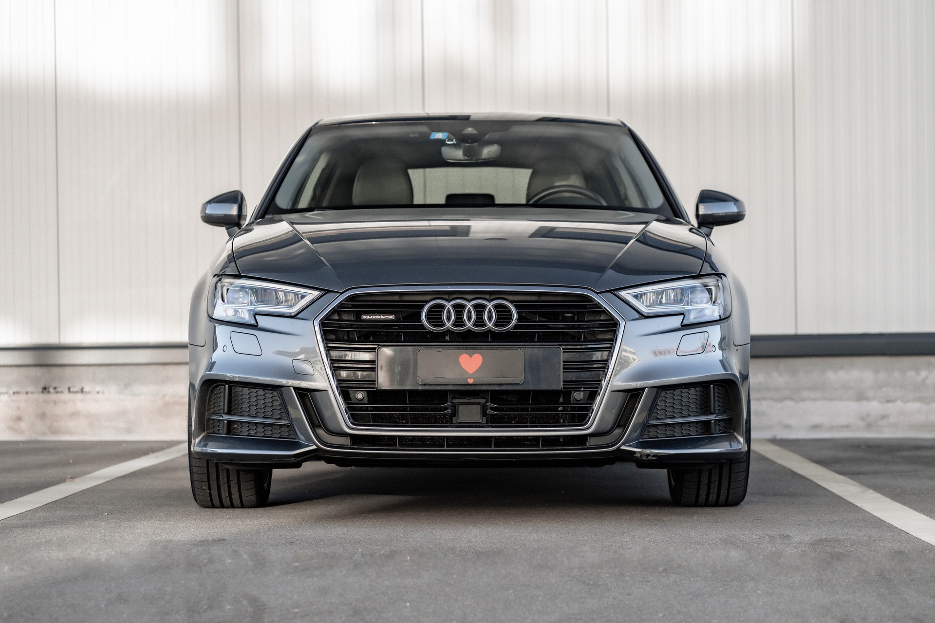 AUDI A3 Sportback 2.0 TDI Design S-tronic quattro * FRISCH AB MFK * TRAUMHAFTE AUSSTATTUNG *-showroom-element-1