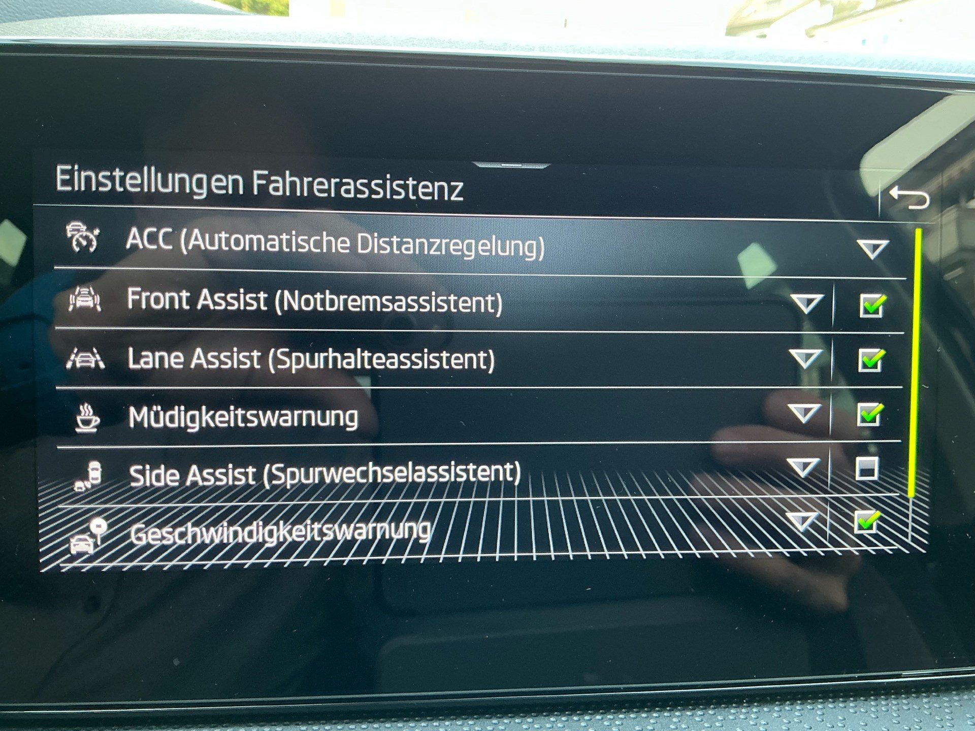 SKODA Kamiq Selection *** SKODA WERKSGARANTIE BIS 2031 ***-image-17