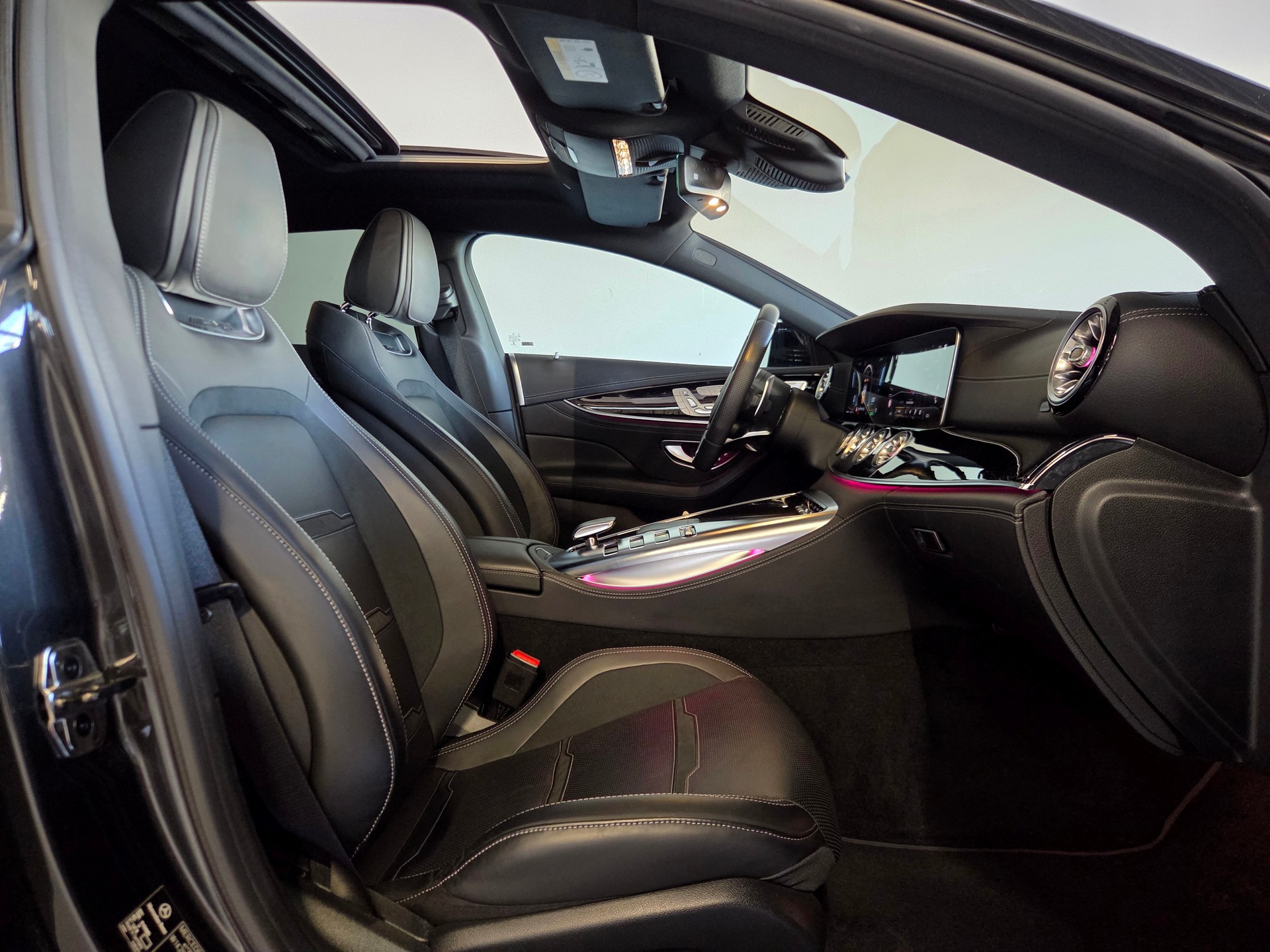 MERCEDES-BENZ AMG GT 43 4matic+-image-15
