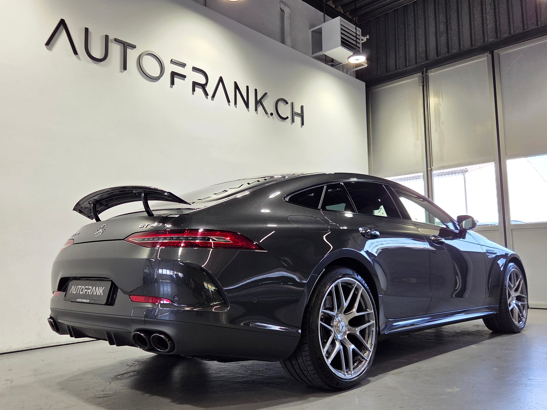 MERCEDES-BENZ AMG GT 43 4matic+-image-10