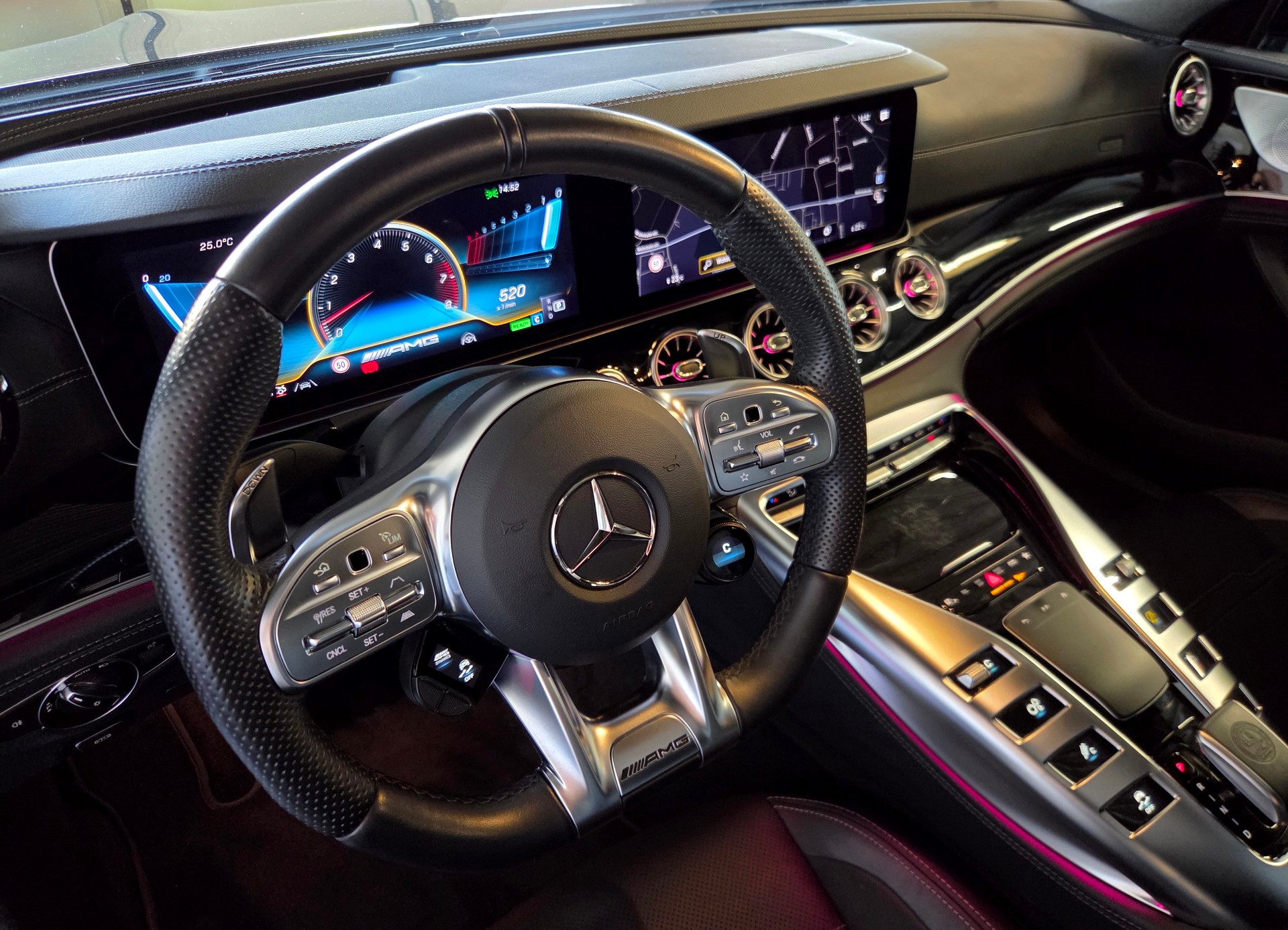MERCEDES-BENZ AMG GT 43 4matic+-image-18