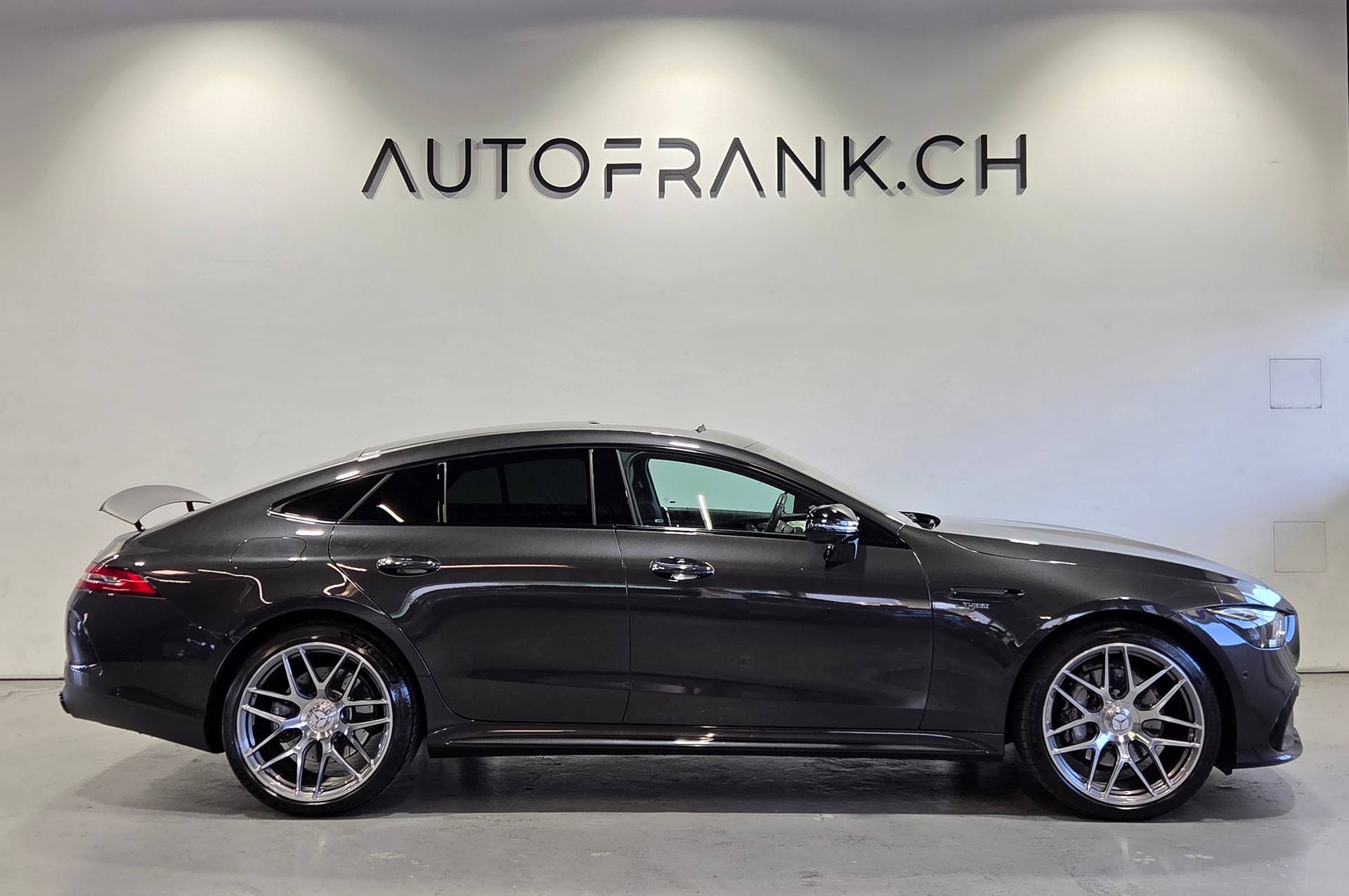 MERCEDES-BENZ AMG GT 43 4matic+-image-8