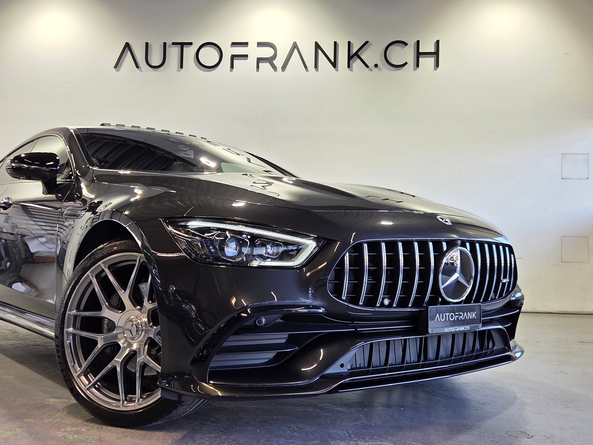 MERCEDES-BENZ AMG GT 43 4matic+-image-4
