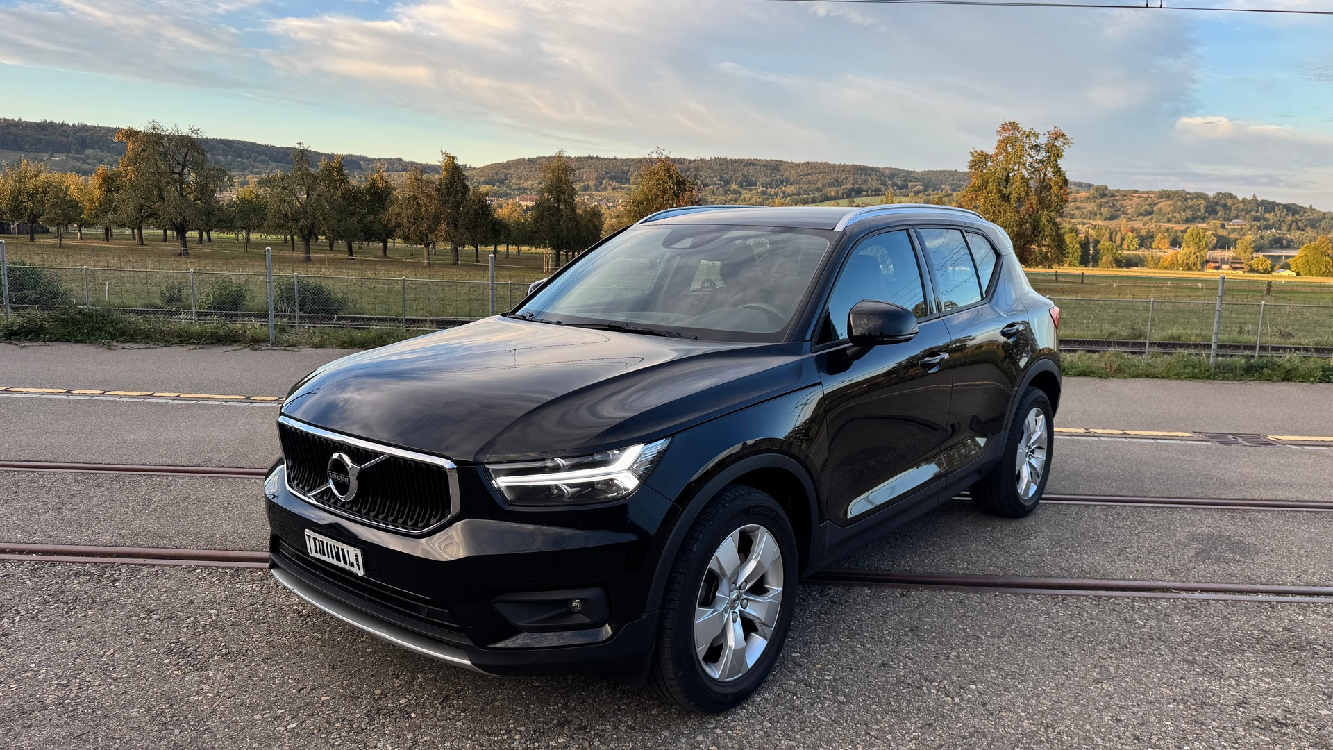 VOLVO 2.0 B4 MH Momentum AWD