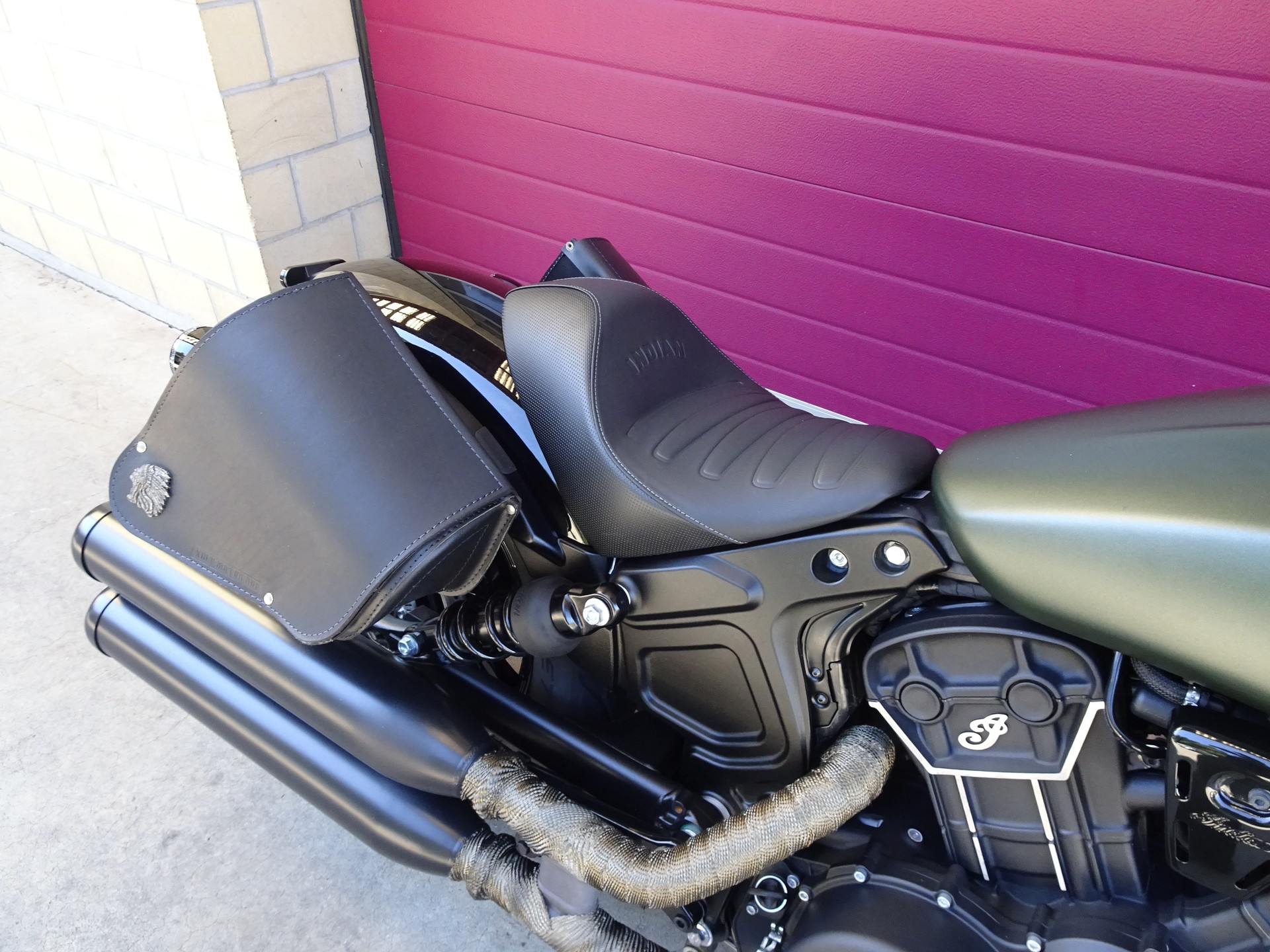 INDIAN Scout 1200 Rogue-image-6