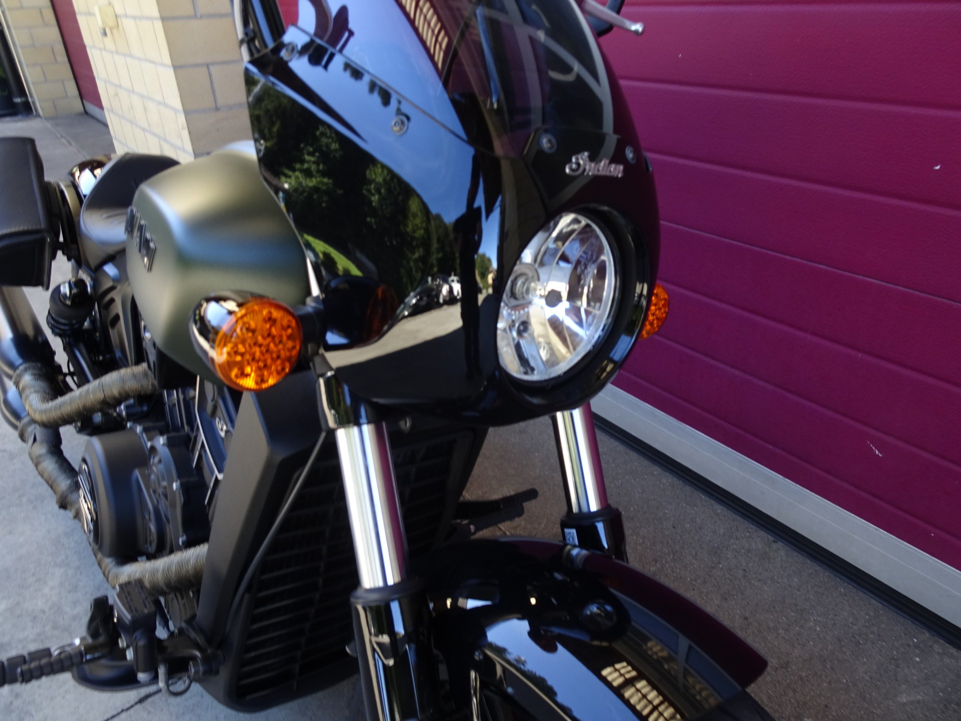 INDIAN Scout 1200 Rogue-image-11