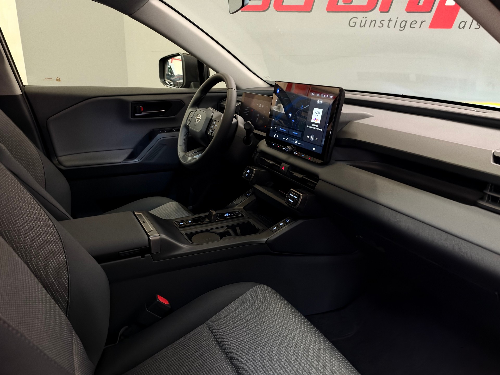 TOYOTA RAV-4 2.5 HSD Trend e-CVT AWD-image-17