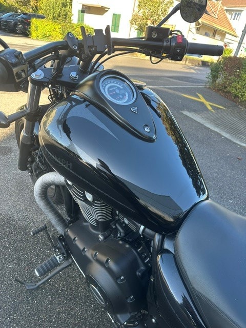 TRIUMPH Thunderb Nightstorm 1700 ABS-image-1