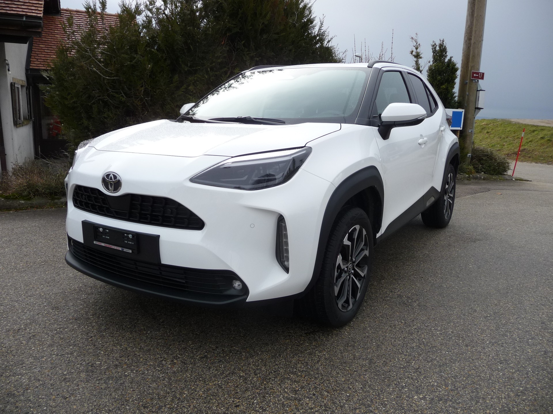 TOYOTA Yaris Cross 1.5 Trend e-CVT