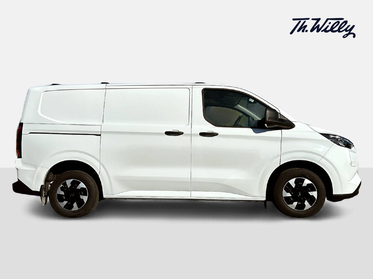 FORD E-Transit C Van 320 L1 Trend-image-4