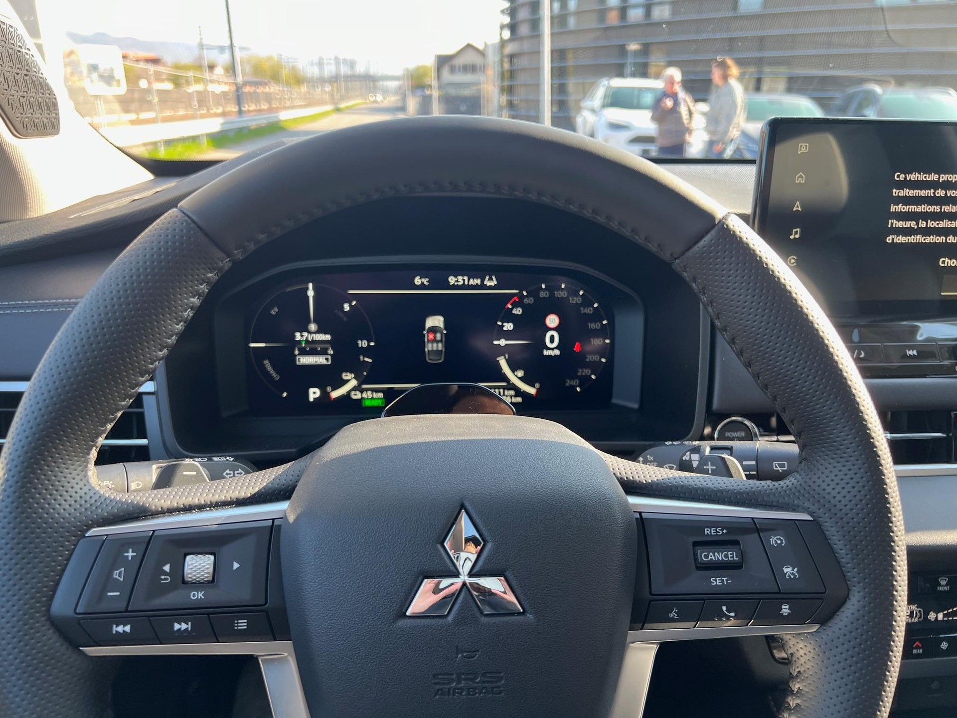 MITSUBISHI Outlander 2.4 PHEV Instyle 4x4-image-12