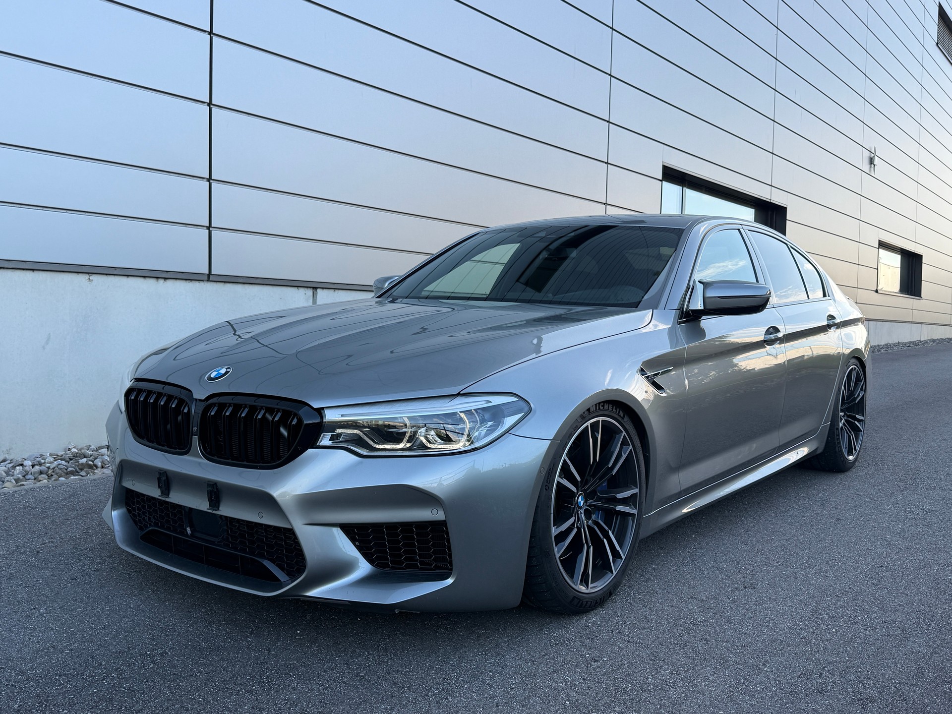 BMW M5 xDrive Drivelogic-image-1