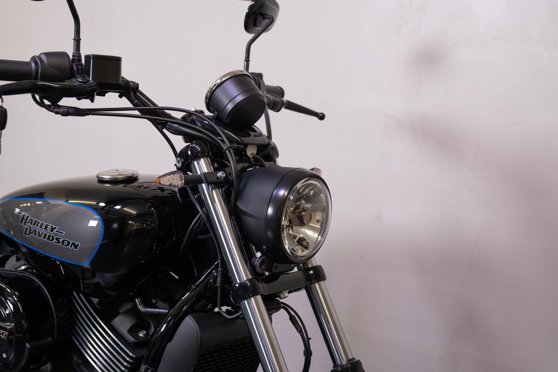 HARLEY-DAVIDSON XG 750-image-8