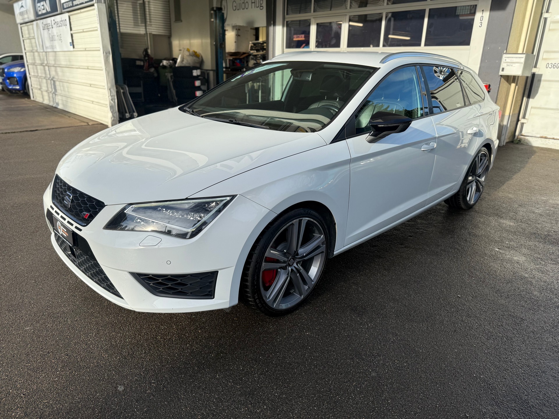 SEAT Leon ST 2.0 TSI Cupra 280 DSG