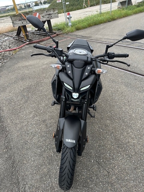 YAMAHA MT-125 ABS-image-2