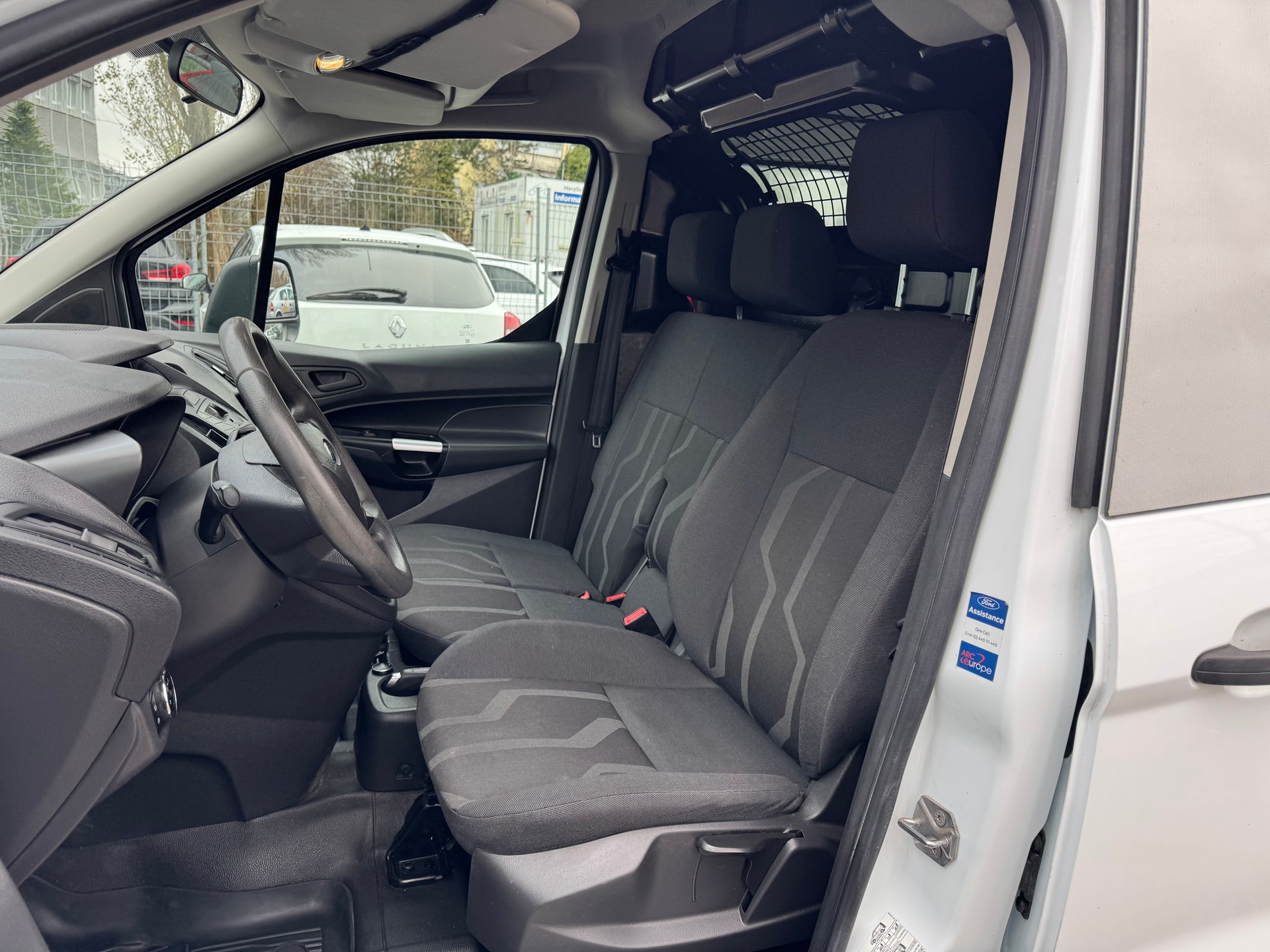 FORD Transit Connect Van T200 1.0 EcoBoost Trend * 03x Sitzplätze ** Klimaanlage ** PDC H ** 02x Airbeg * Frisch Ab MFK-image-2