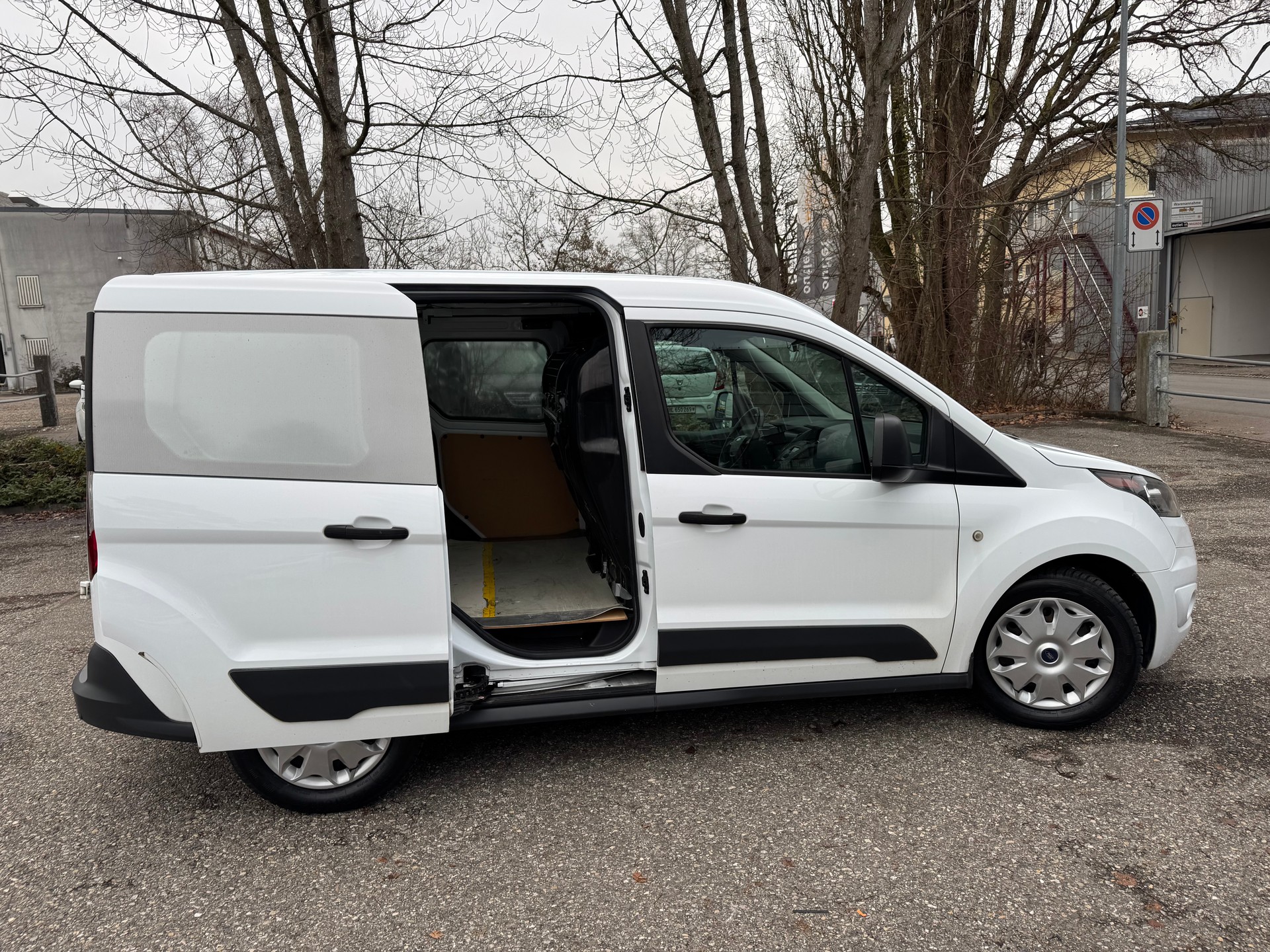 FORD Transit Connect Van T200 1.0 EcoBoost Trend * 03x Sitzplätze ** Klimaanlage ** PDC H ** 02x Airbeg * Frisch Ab MFK-image-7