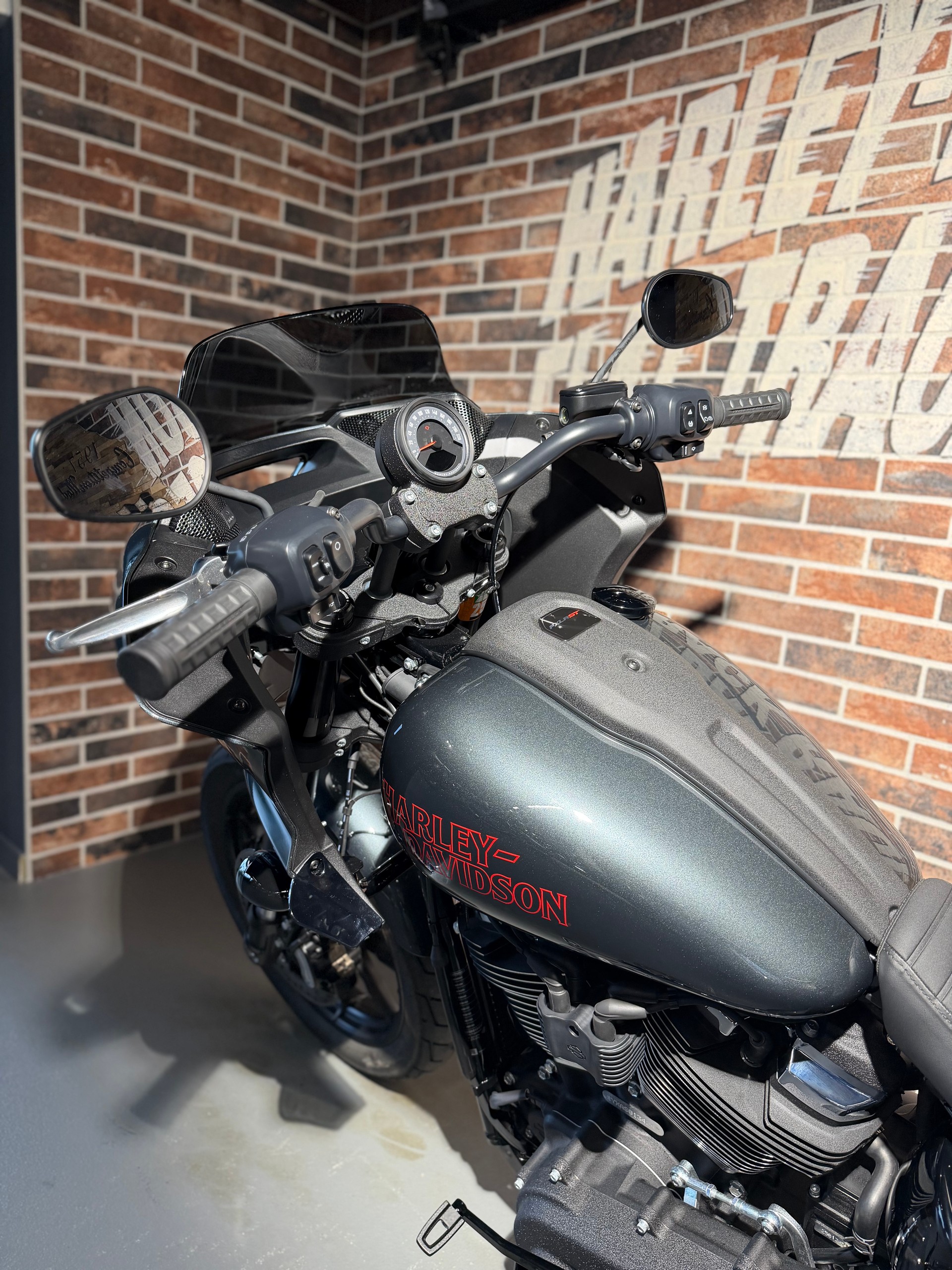 HARLEY-DAVIDSON FXLRST Low Rider ST 117-image-5
