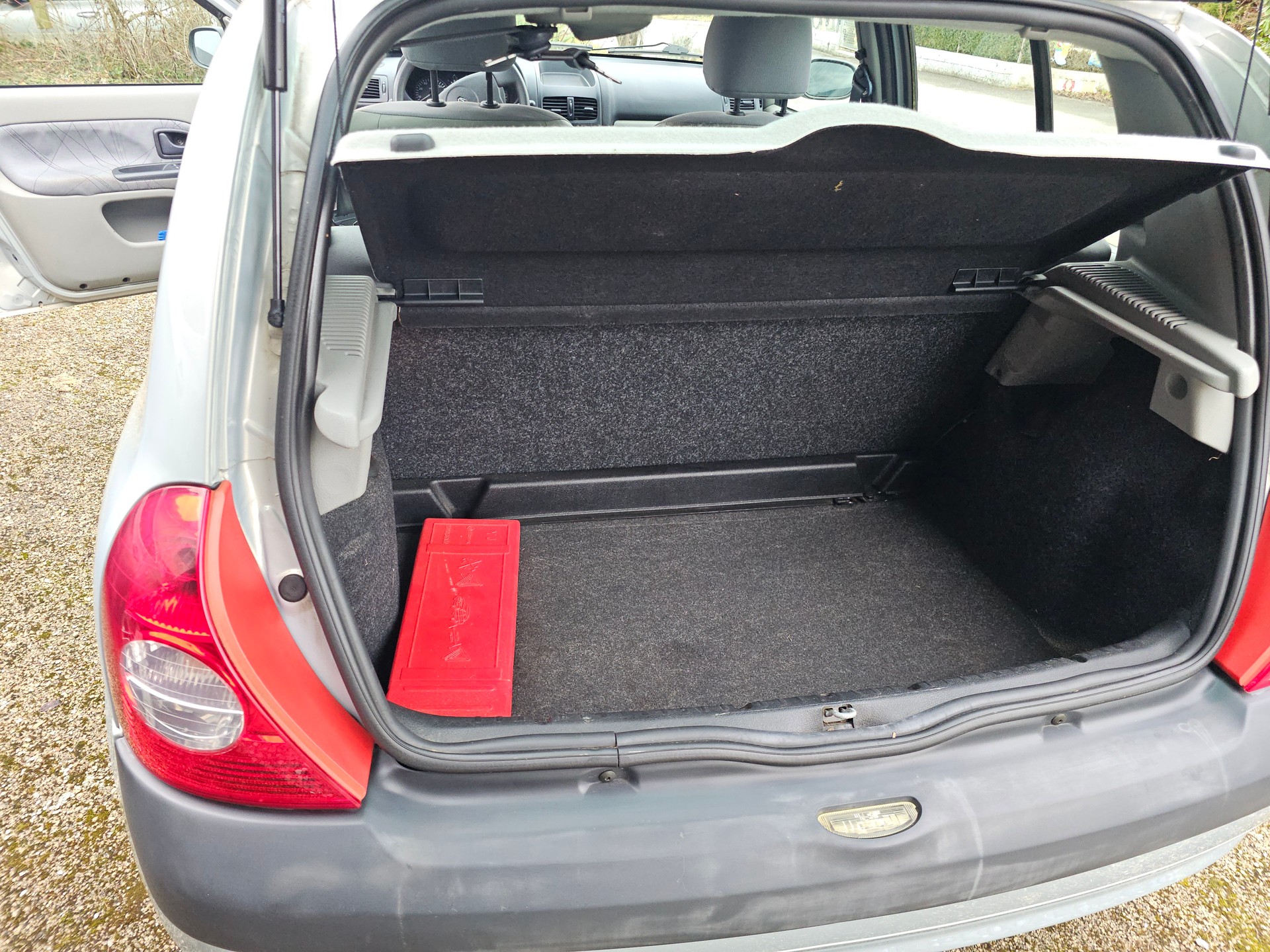RENAULT Clio 1.2 Authentique Pack-image-8