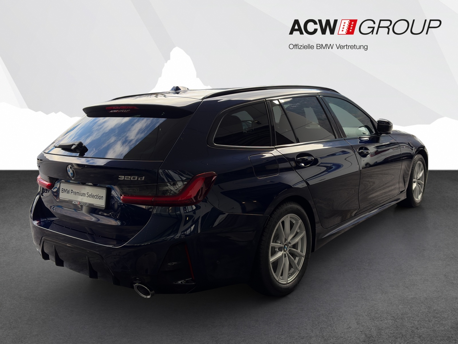 BMW 320d xDrive Touring-image-4