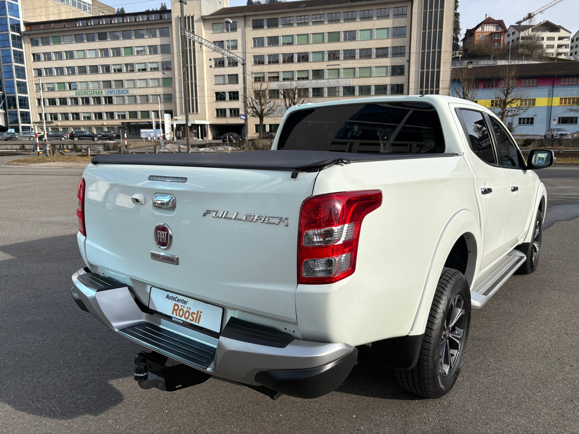 MITSUBISHI L 200 2.4 Style Anniversary Double Cab-image-4