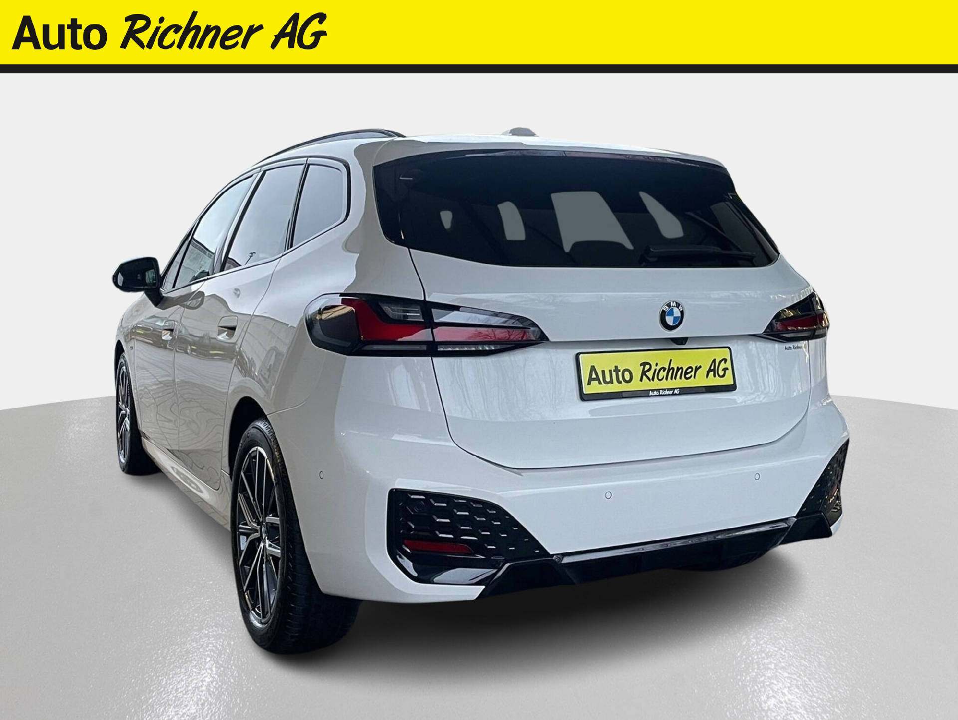 BMW 218d SDKG Active Tourer-image-4