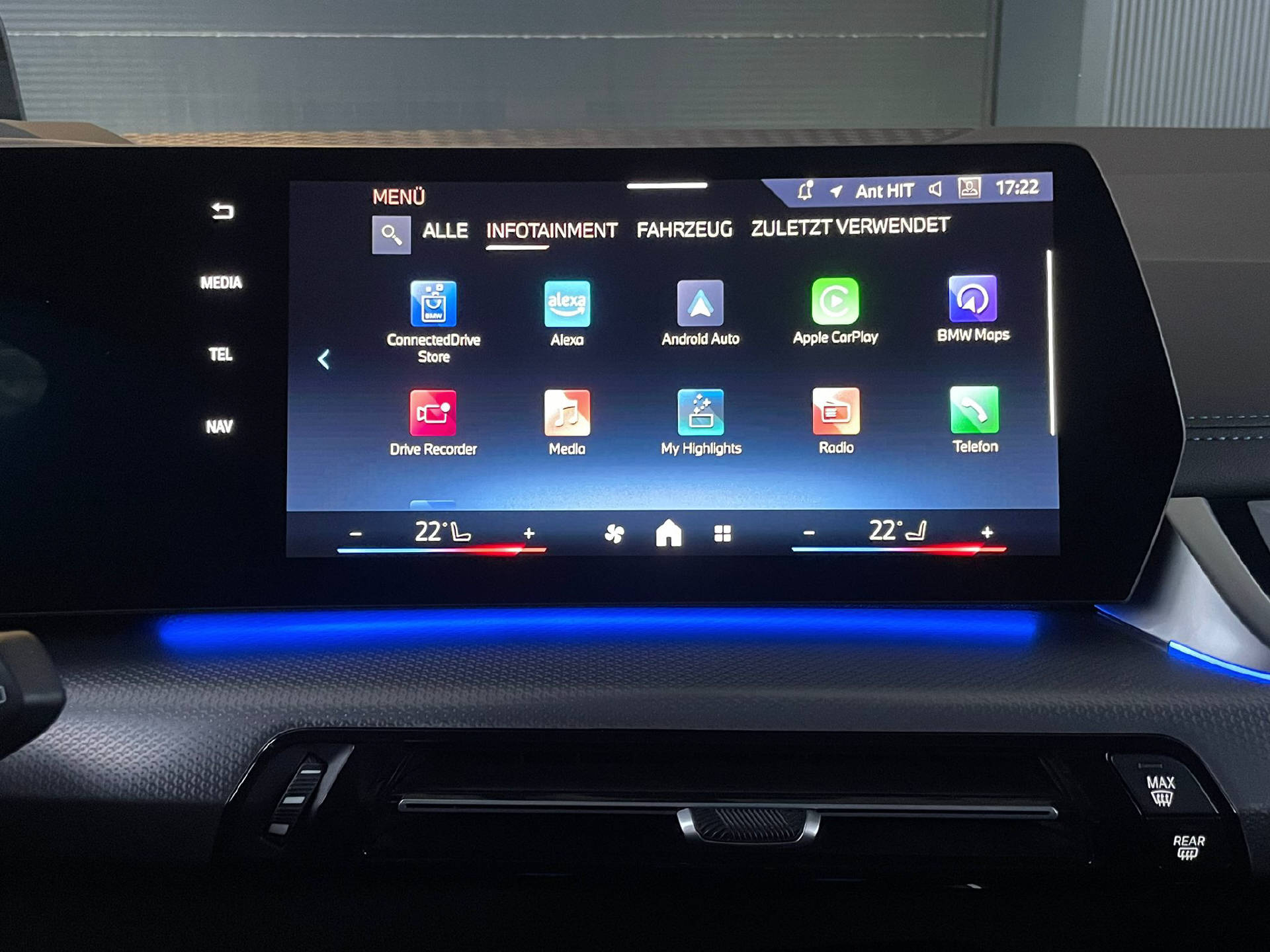 BMW 218d SDKG Active Tourer-image-14