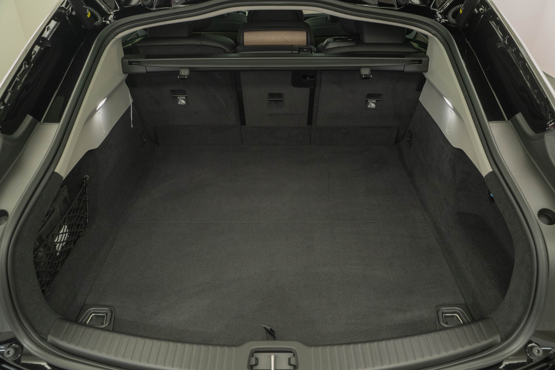 VOLVO ES90 Ultra-image-4