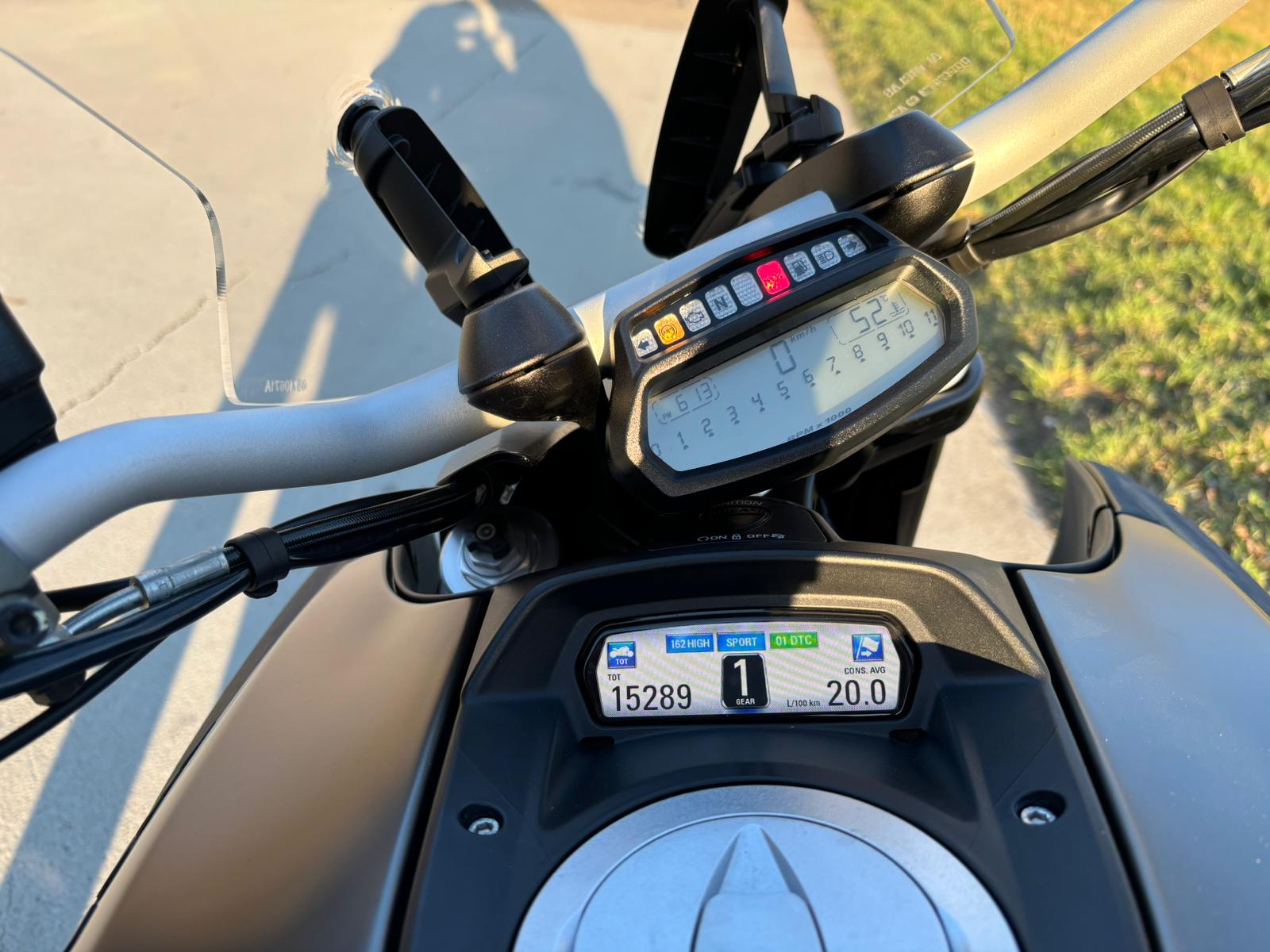 DUCATI Diavel 1200 Strada-image-9