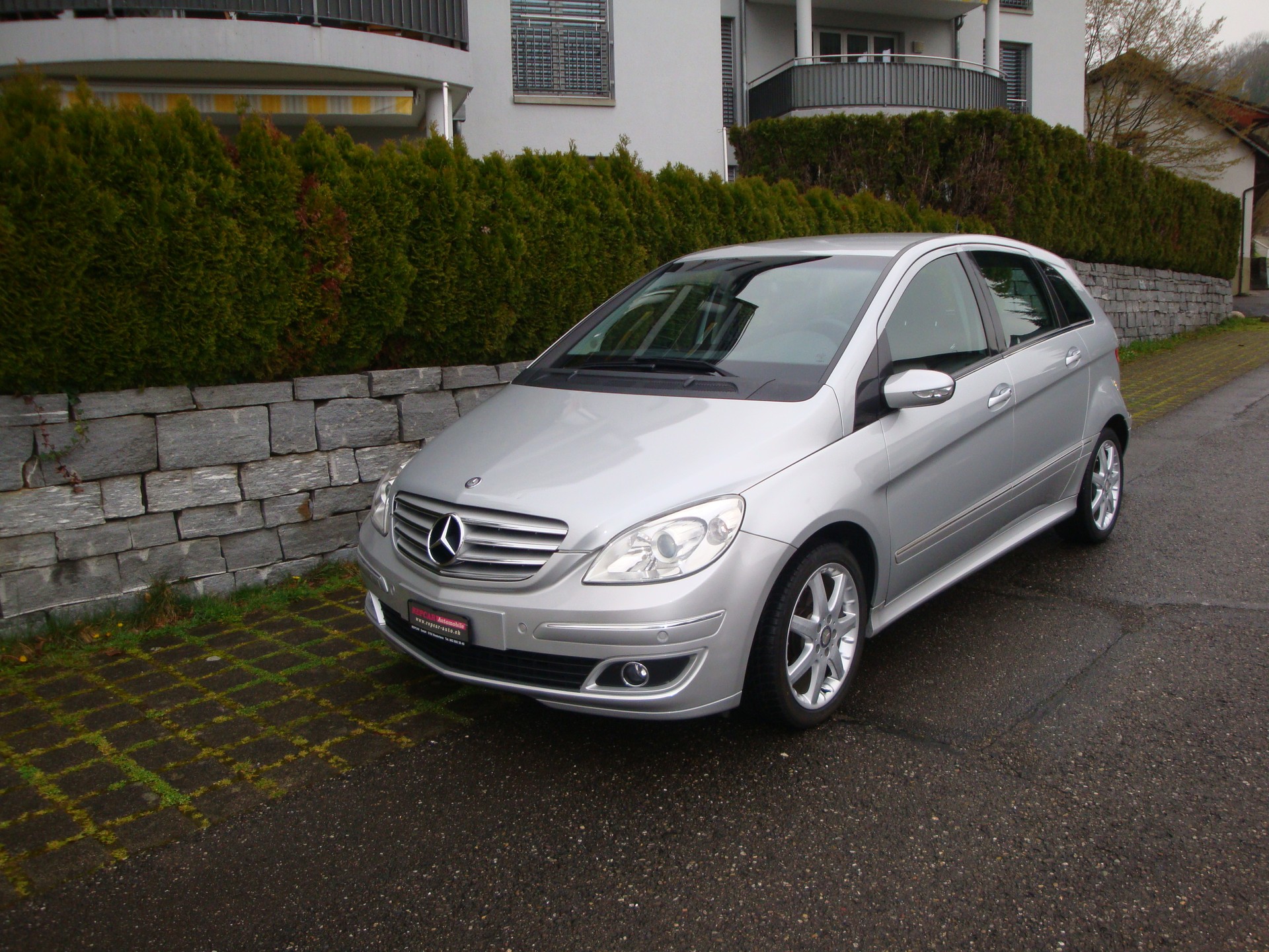 MERCEDES-BENZ B 170