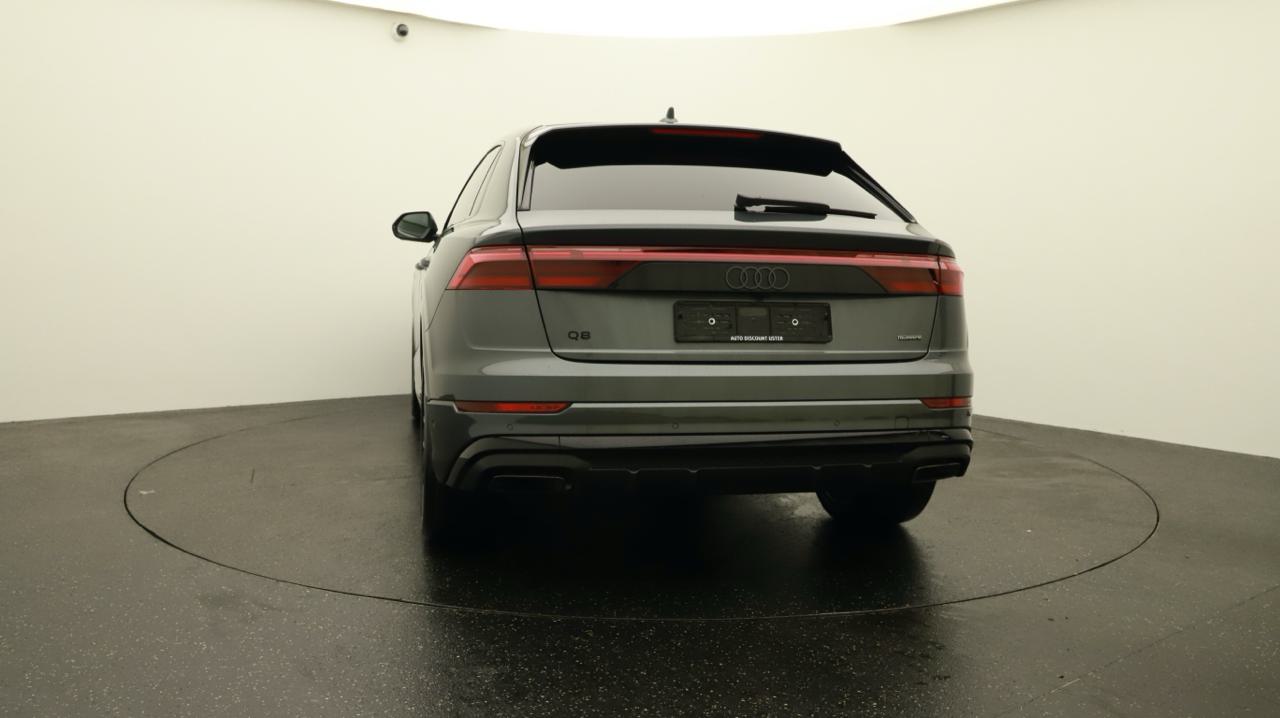 AUDI Q8 SUV TDI quattro 210 kW S line-showroom-element-3