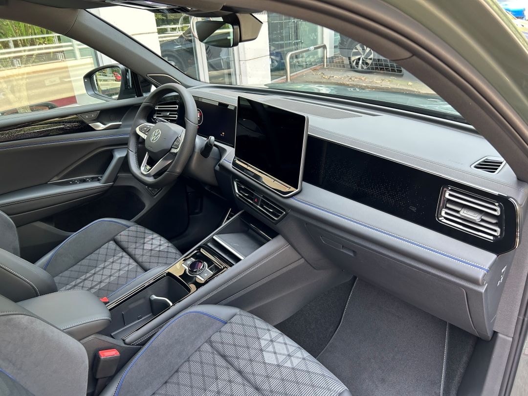 VW Tiguan R-Line UNITED-image-11