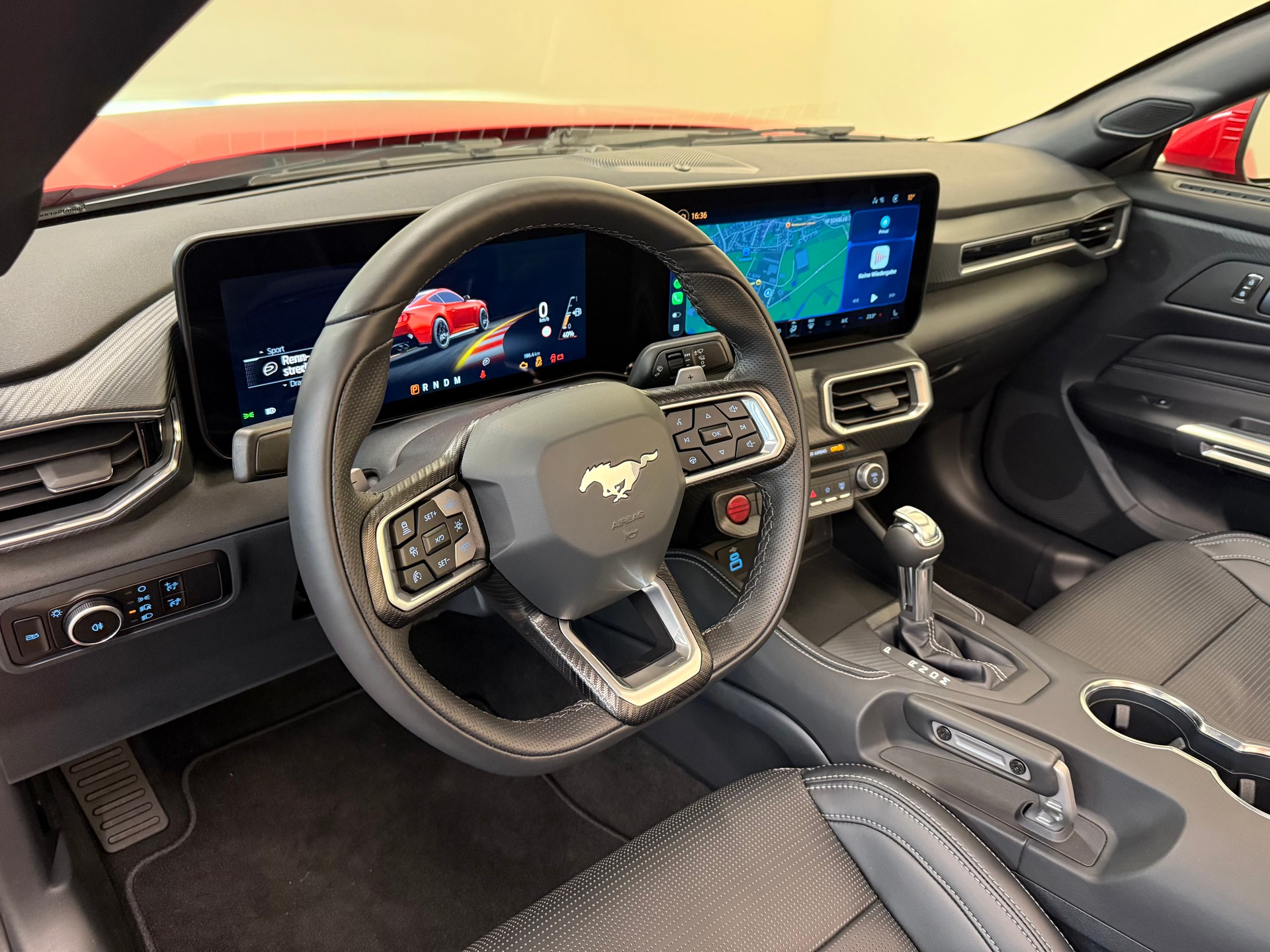 FORD Mustang Convertible 5.0 V8 GT Automat-image-15