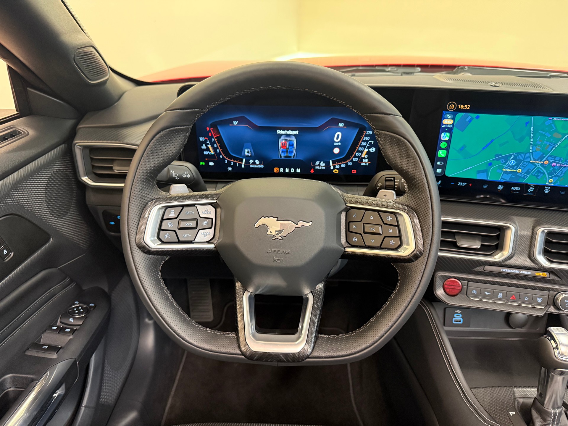 FORD Mustang Convertible 5.0 V8 GT Automat-image-17