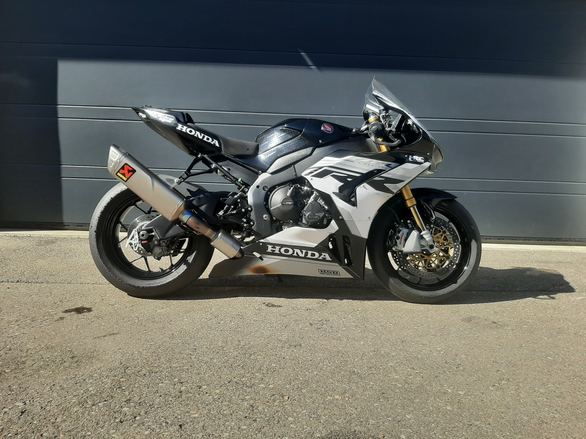 HONDA CBR 1000 RR-R SP-image-0