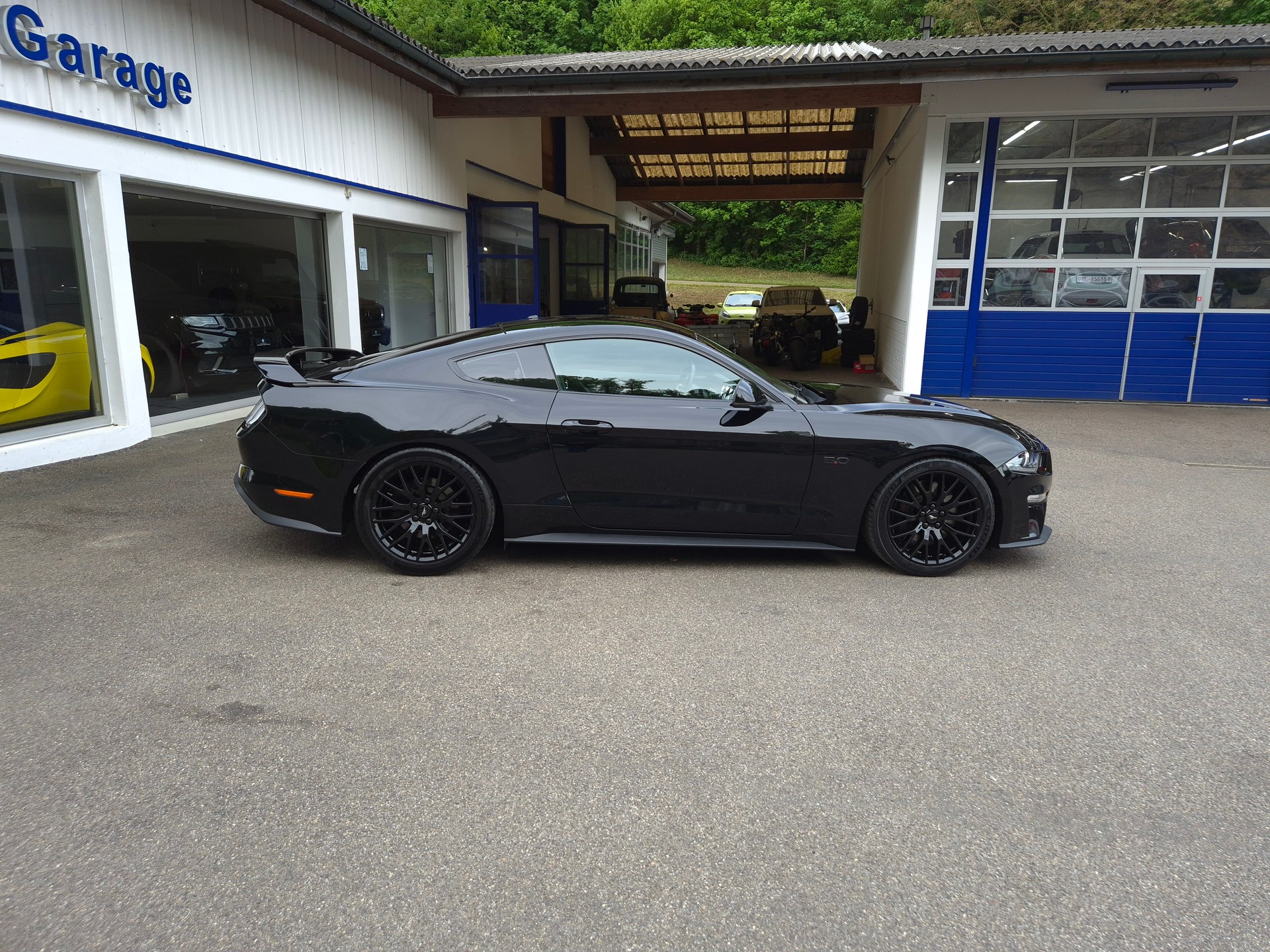 FORD Mustang Fastback 5.0 V8 GT Automat-image-15