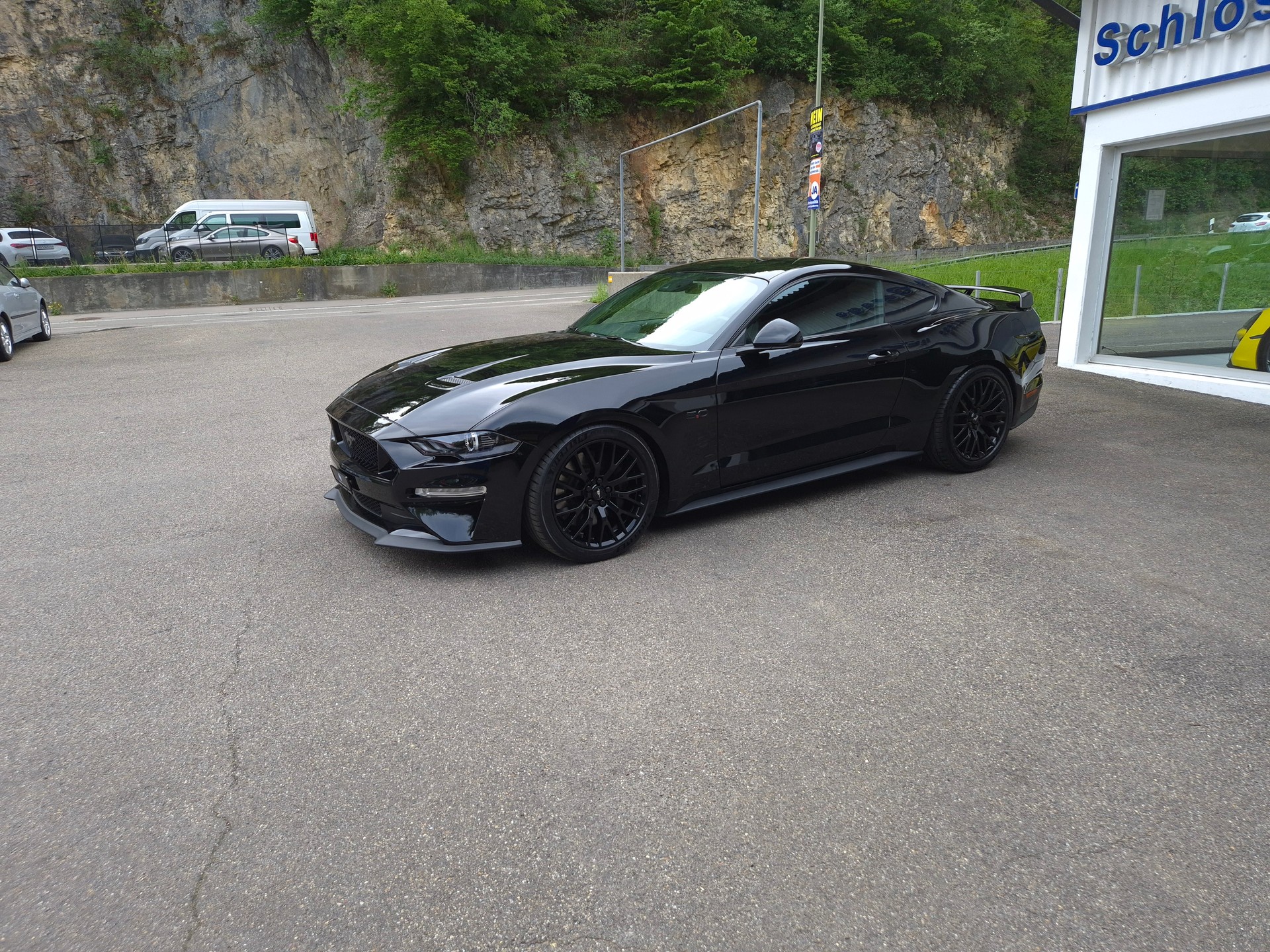 FORD Mustang Fastback 5.0 V8 GT Automat-image-6