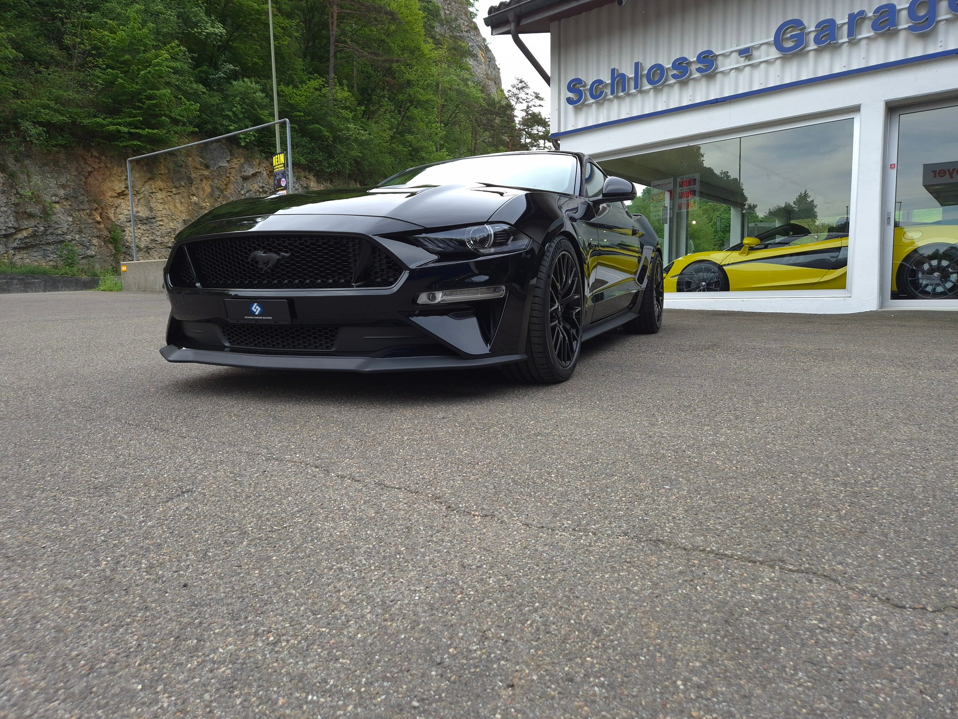 FORD Mustang Fastback 5.0 V8 GT Automat-image-4