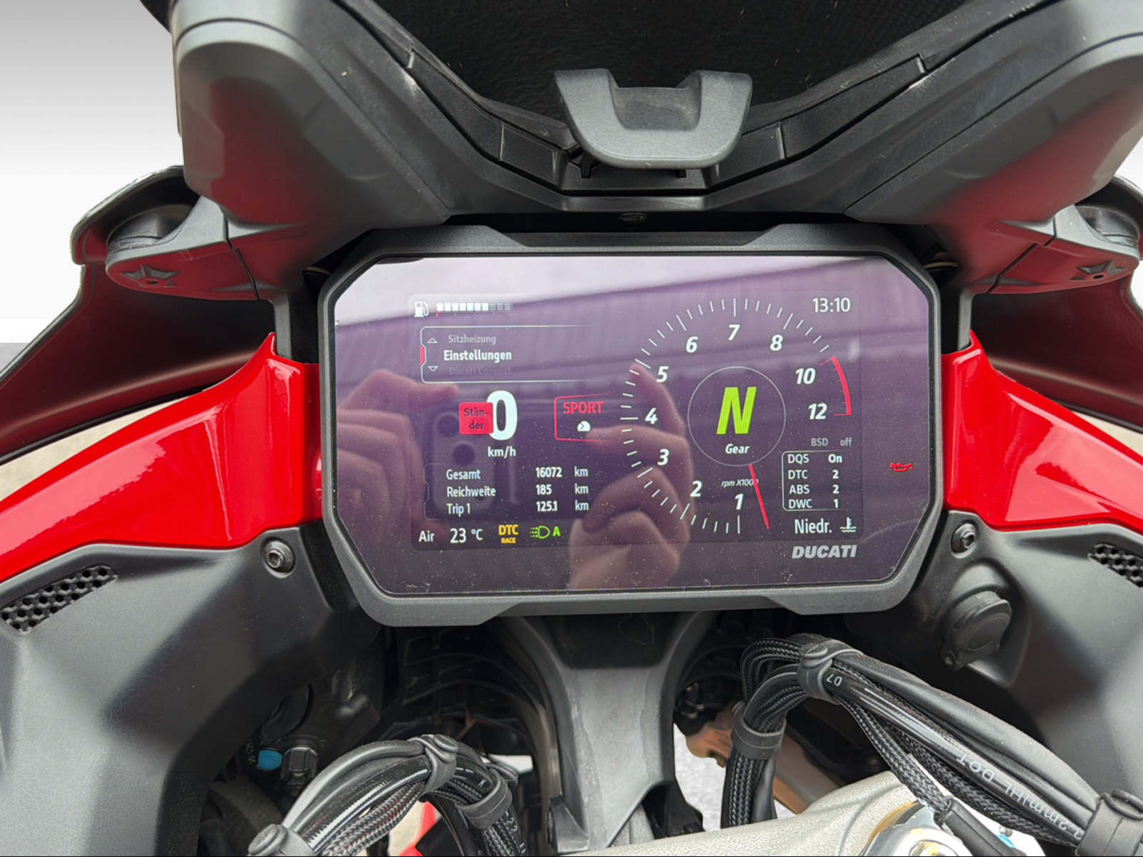 DUCATI 1160 Multistrada V4 S Pikes Peak ABS-image-6