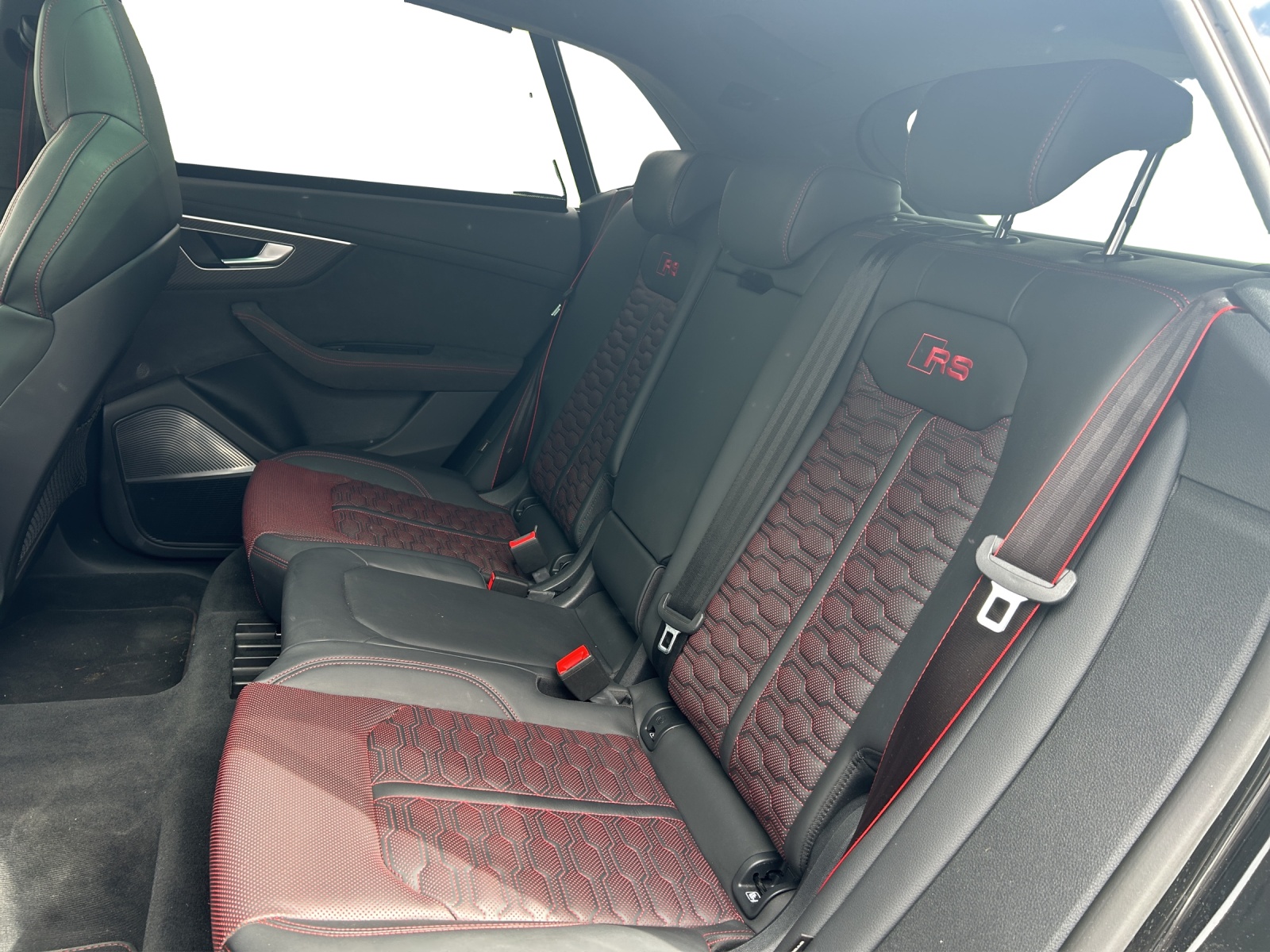 AUDI RSQ8 performance quattro-image-11