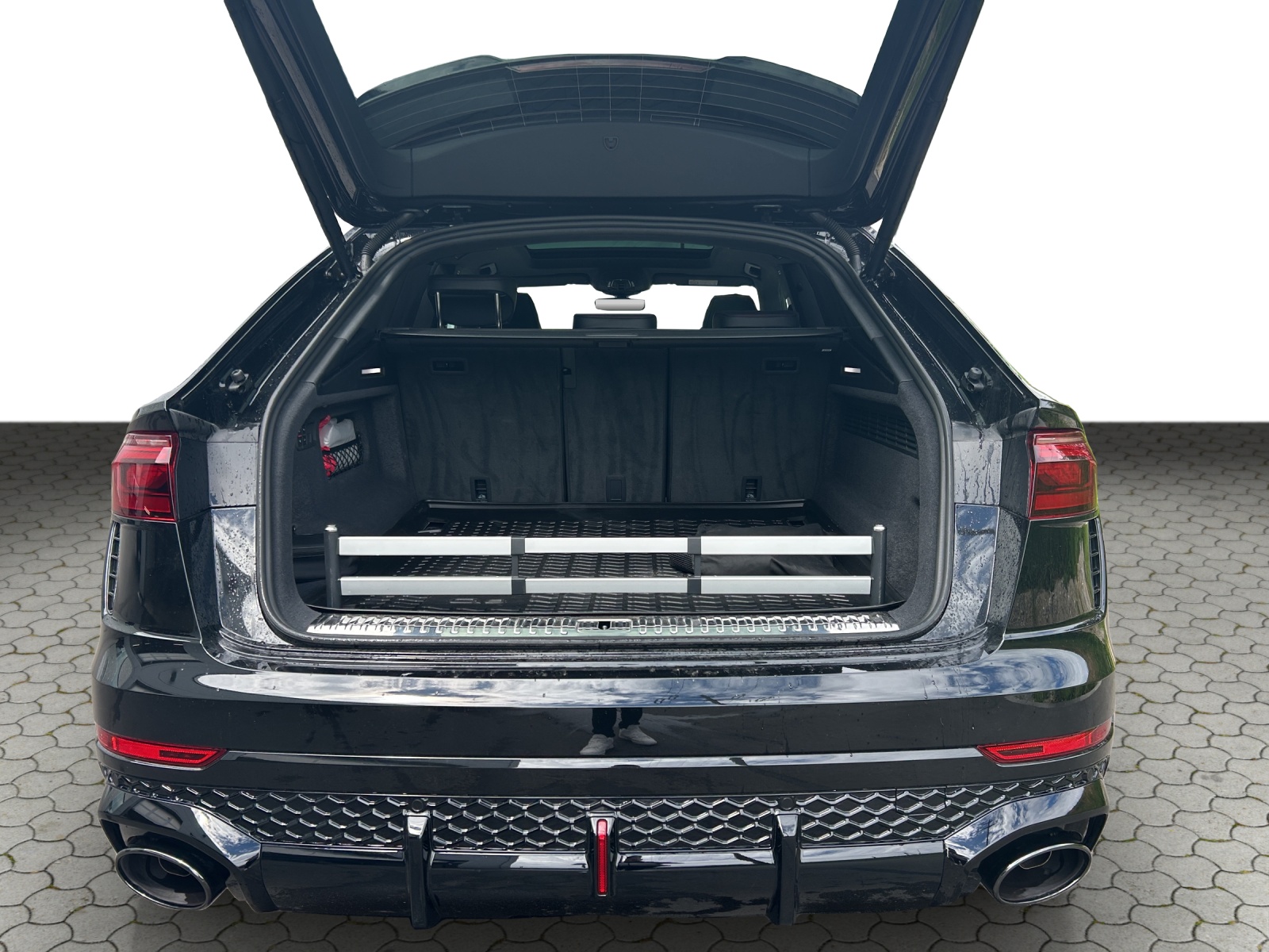 AUDI RSQ8 performance quattro-image-12