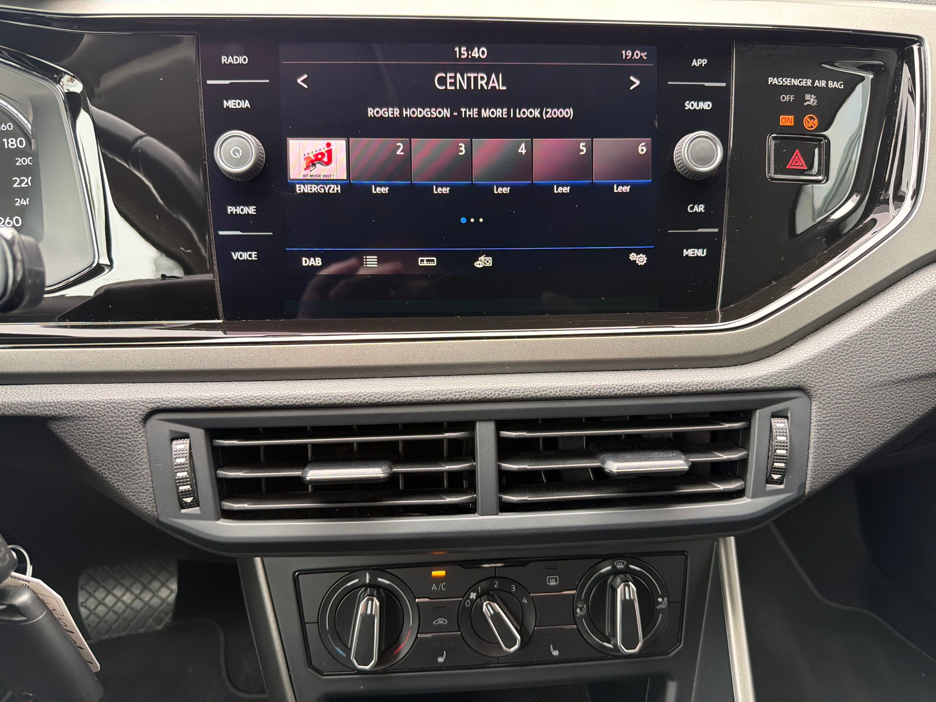 VW Polo 1.0 TSI BMT Comfortline DSG-image-11